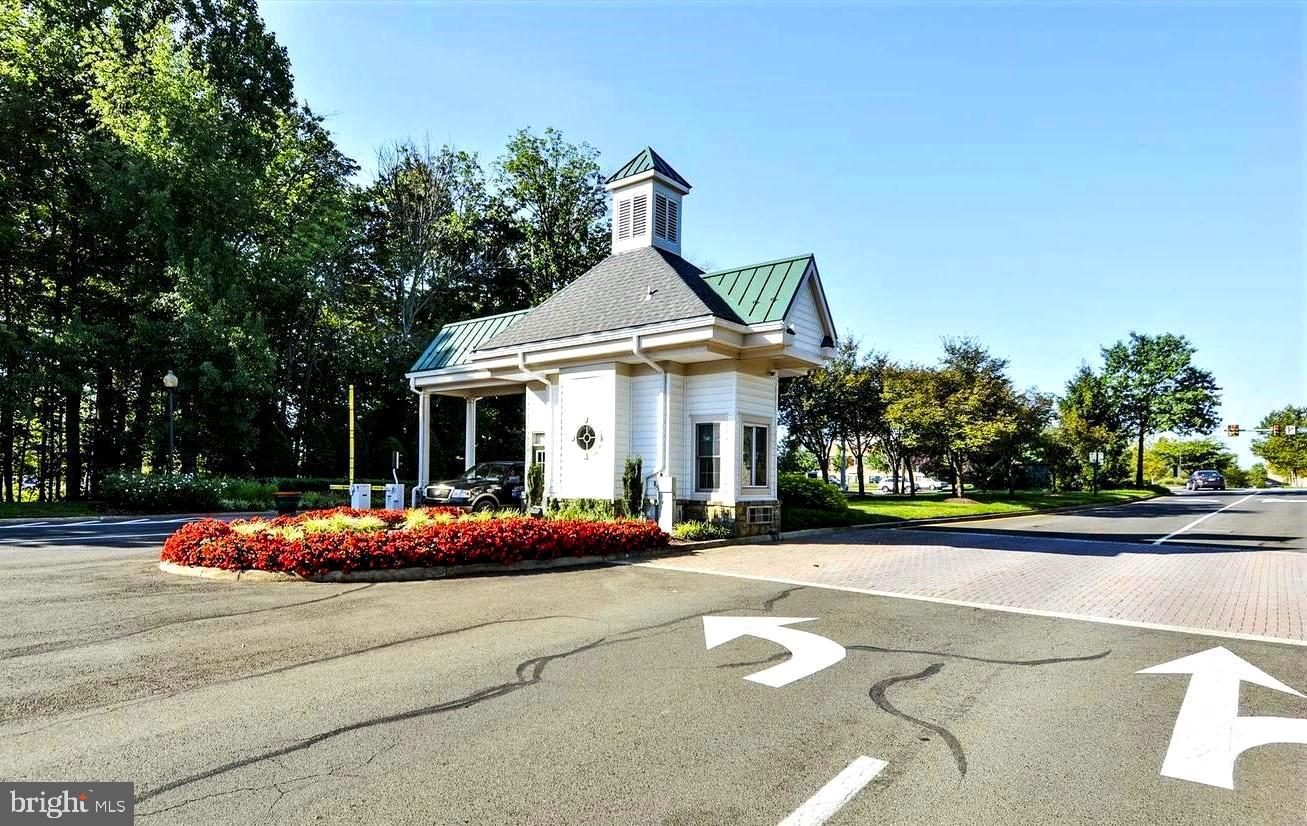 HERITAGE HUNT - Residential