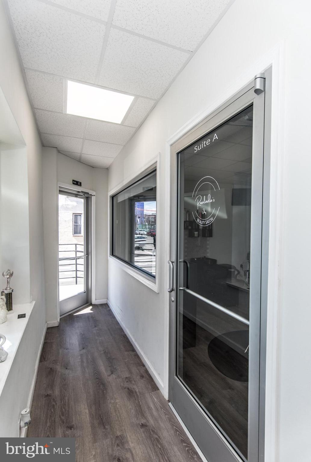 1901 N HOWARD STREET