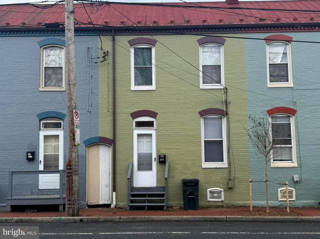 NONE AVAILABLE - Residential Lease