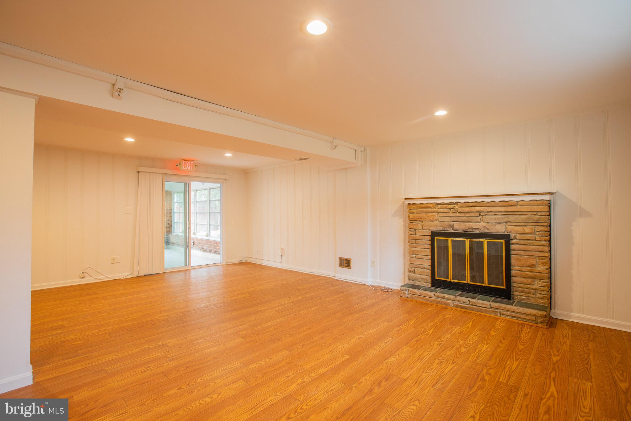 WASHINGTON - Residential Lease