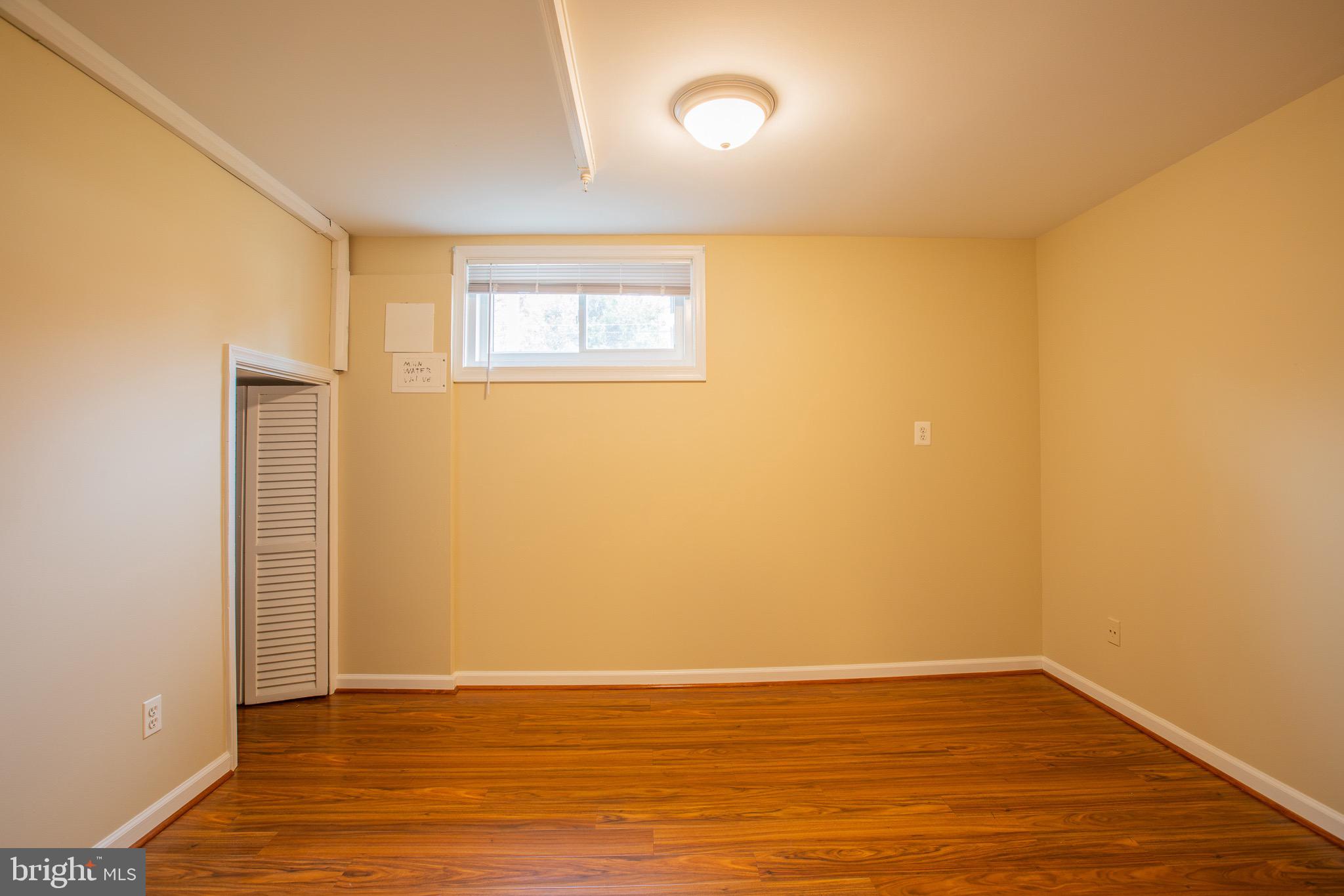 WASHINGTON - Residential Lease