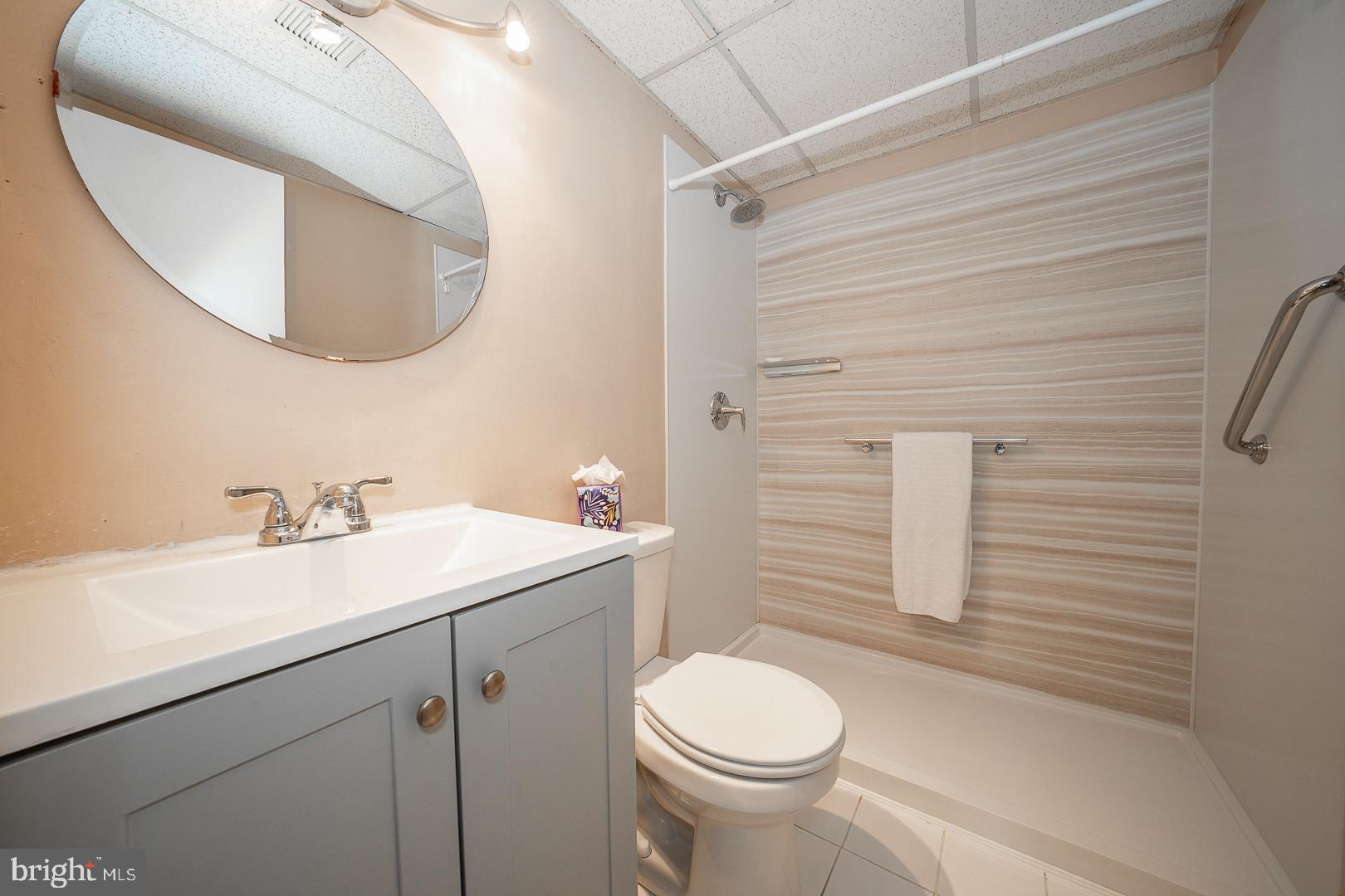 HAVERFORD HILL - Residential