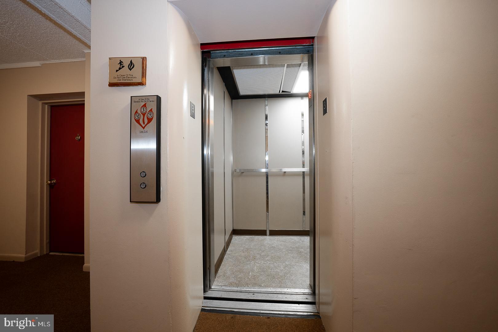 HAVERFORD HILL - Residential