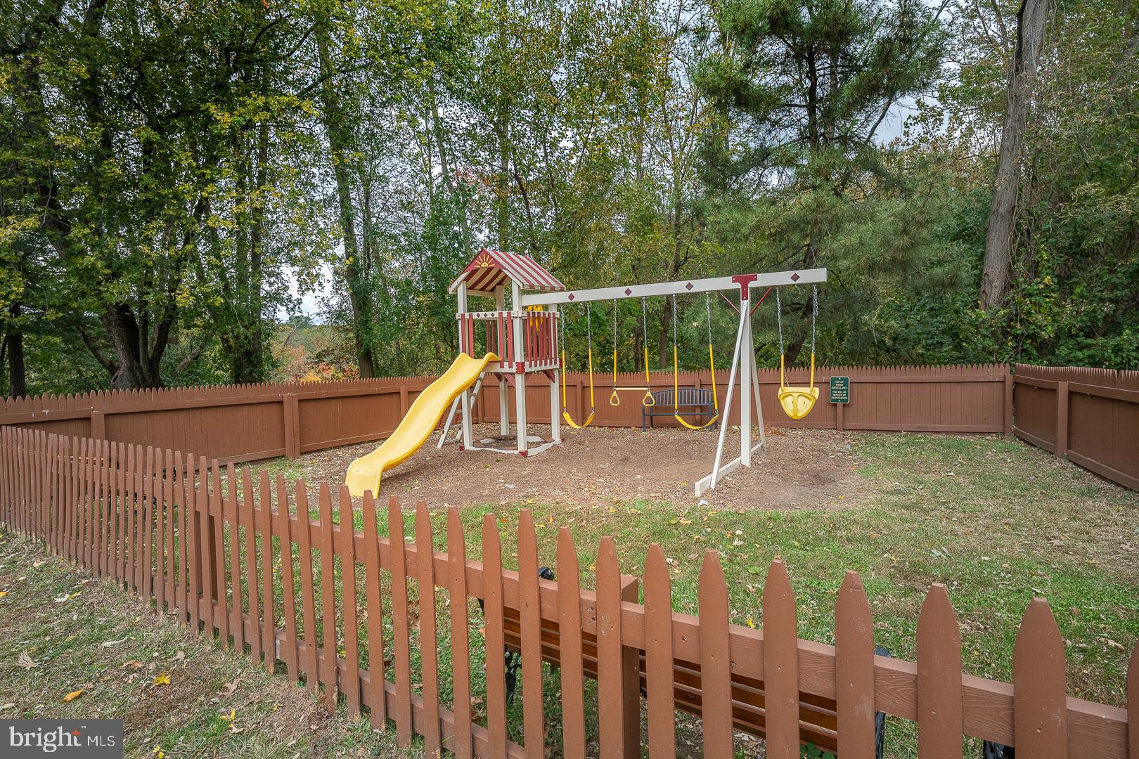 HAVERFORD HILL - Residential