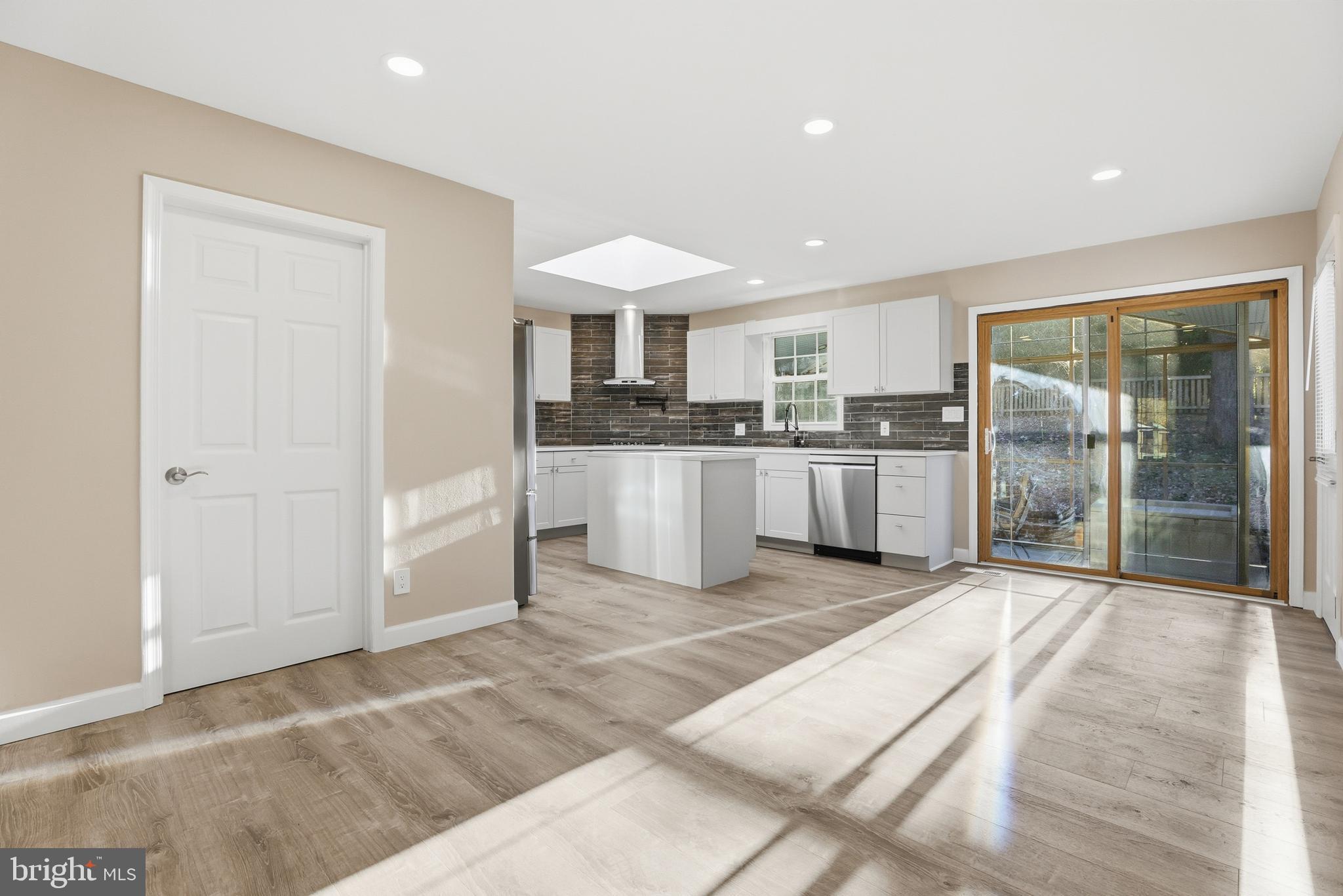 PRIDE VILLAGE - Residential