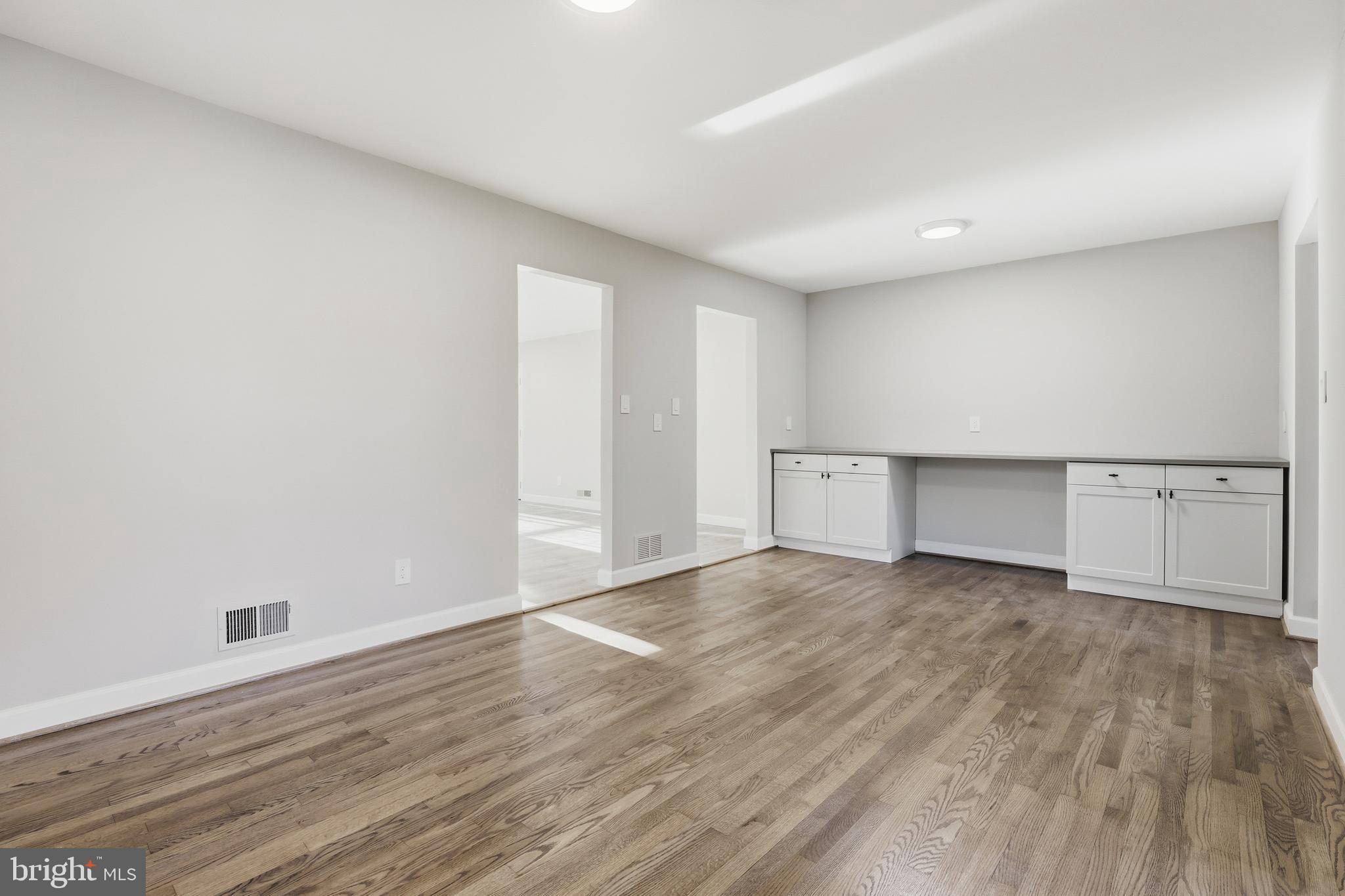 PRIDE VILLAGE - Residential