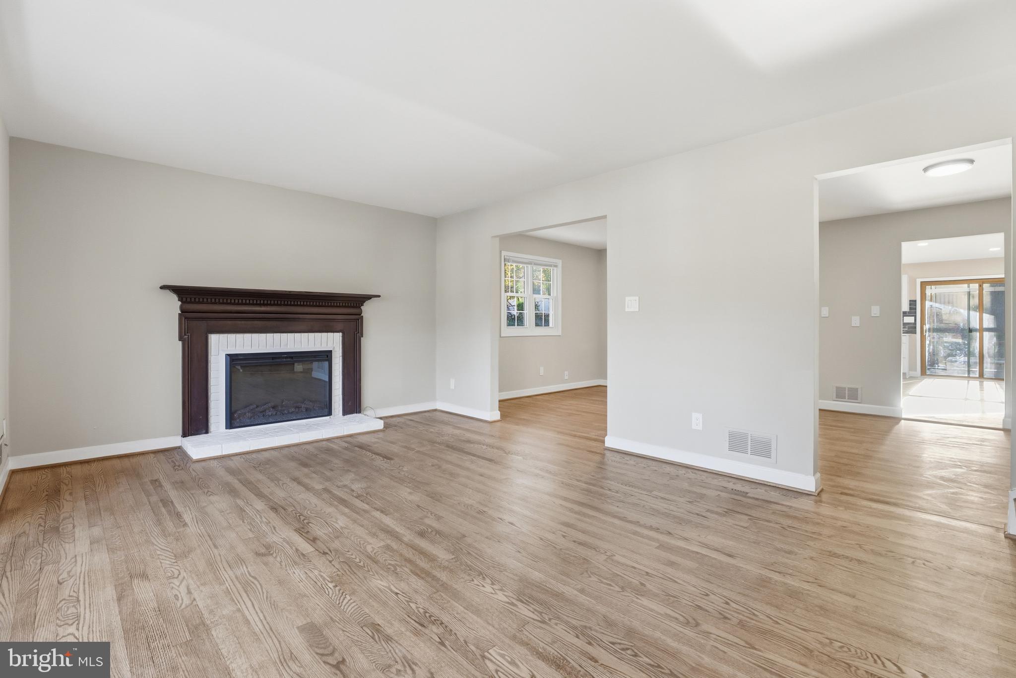 PRIDE VILLAGE - Residential