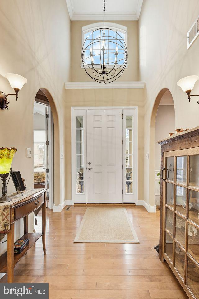 BRIGHTON - Residential