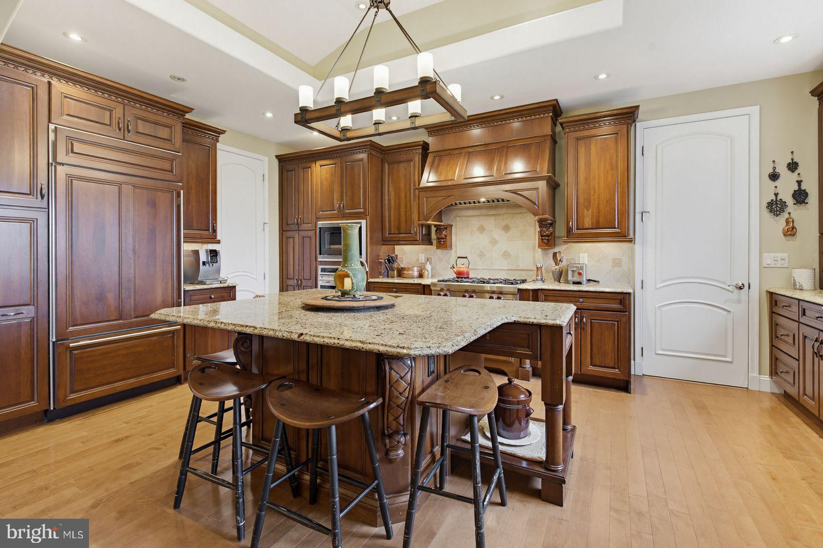 BRIGHTON - Residential