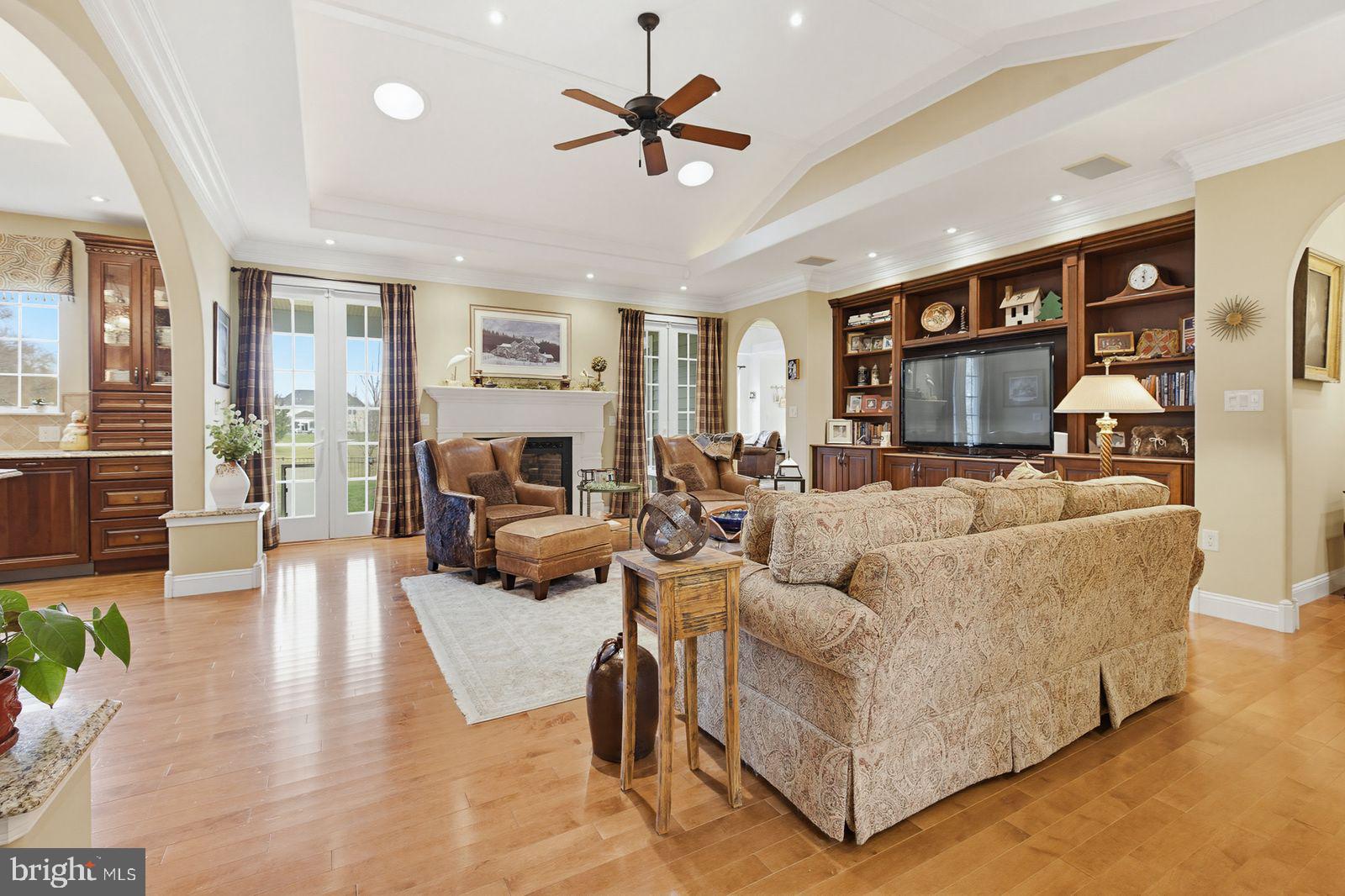 BRIGHTON - Residential