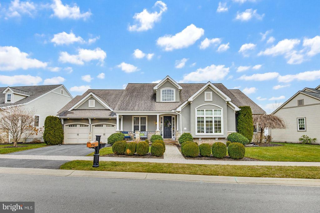 Photo of 628 Dorset Street, LITITZ, PA 17543 (MLS # PALA2081374)