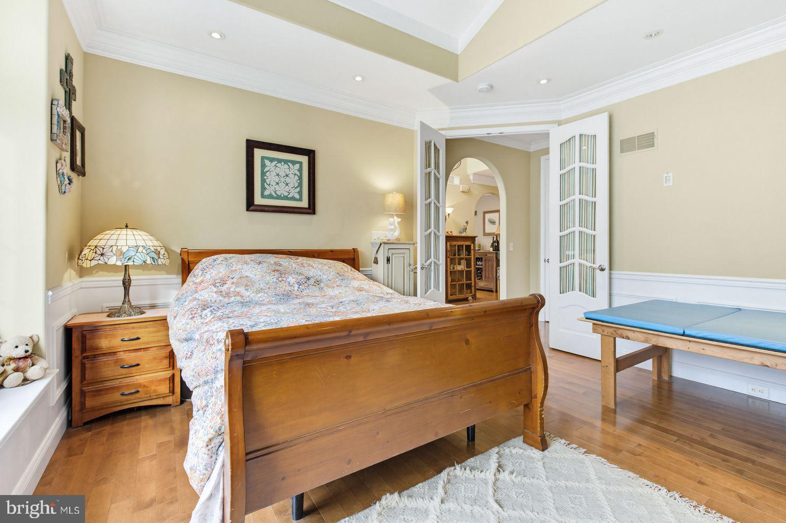 BRIGHTON - Residential