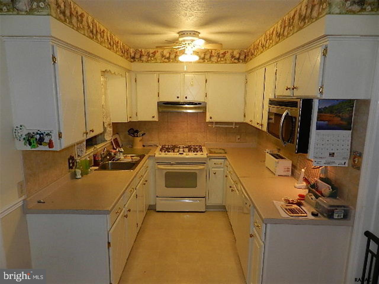 BROUGHER ESTATES - Residential