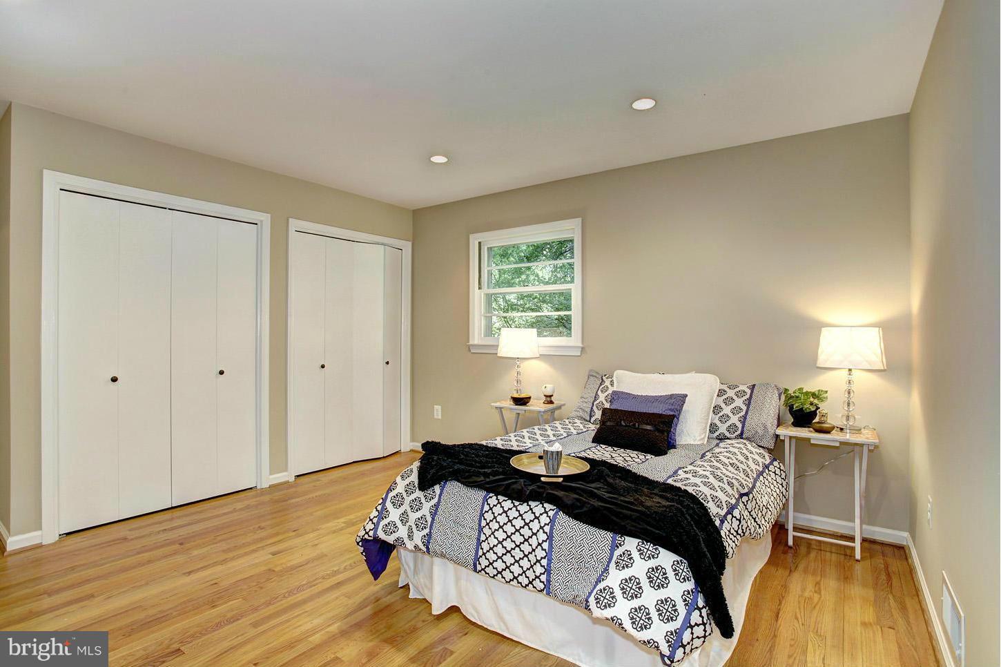 MANTUA - Residential