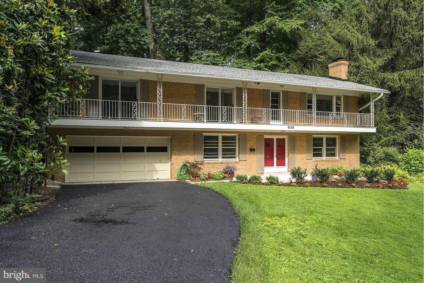 MANTUA - Residential