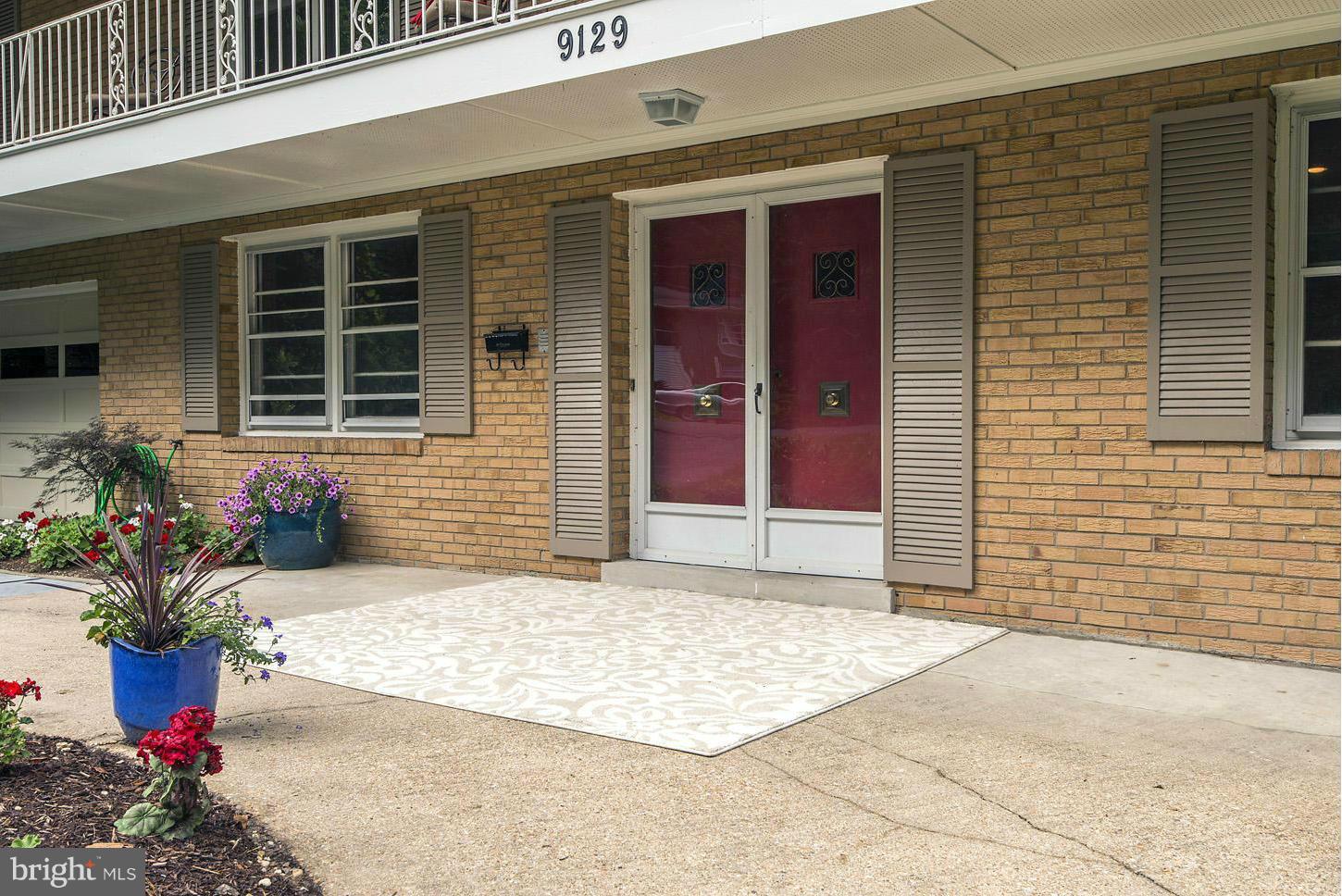 MANTUA - Residential