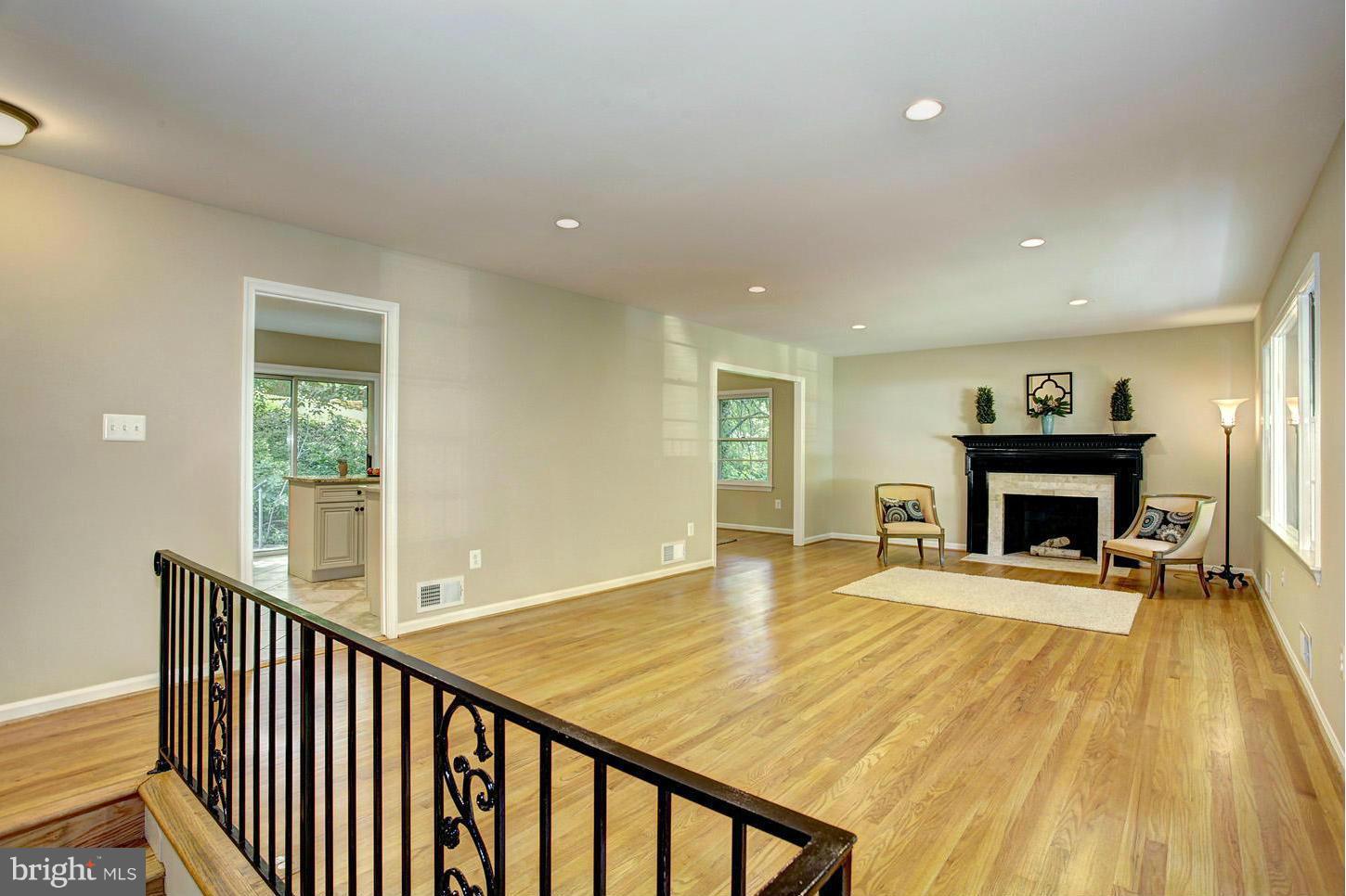 MANTUA - Residential