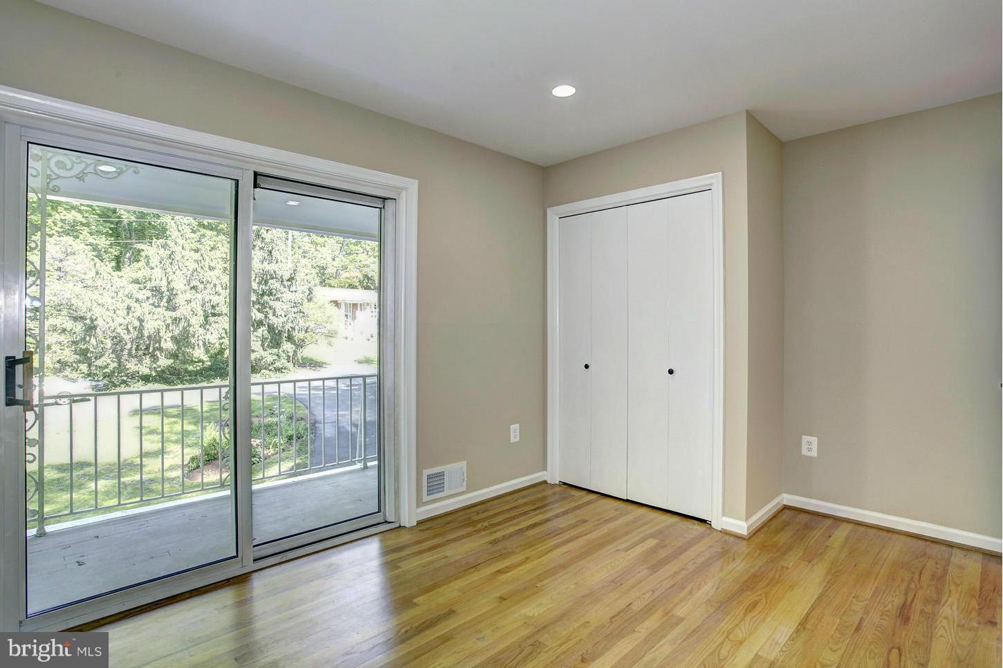 MANTUA - Residential