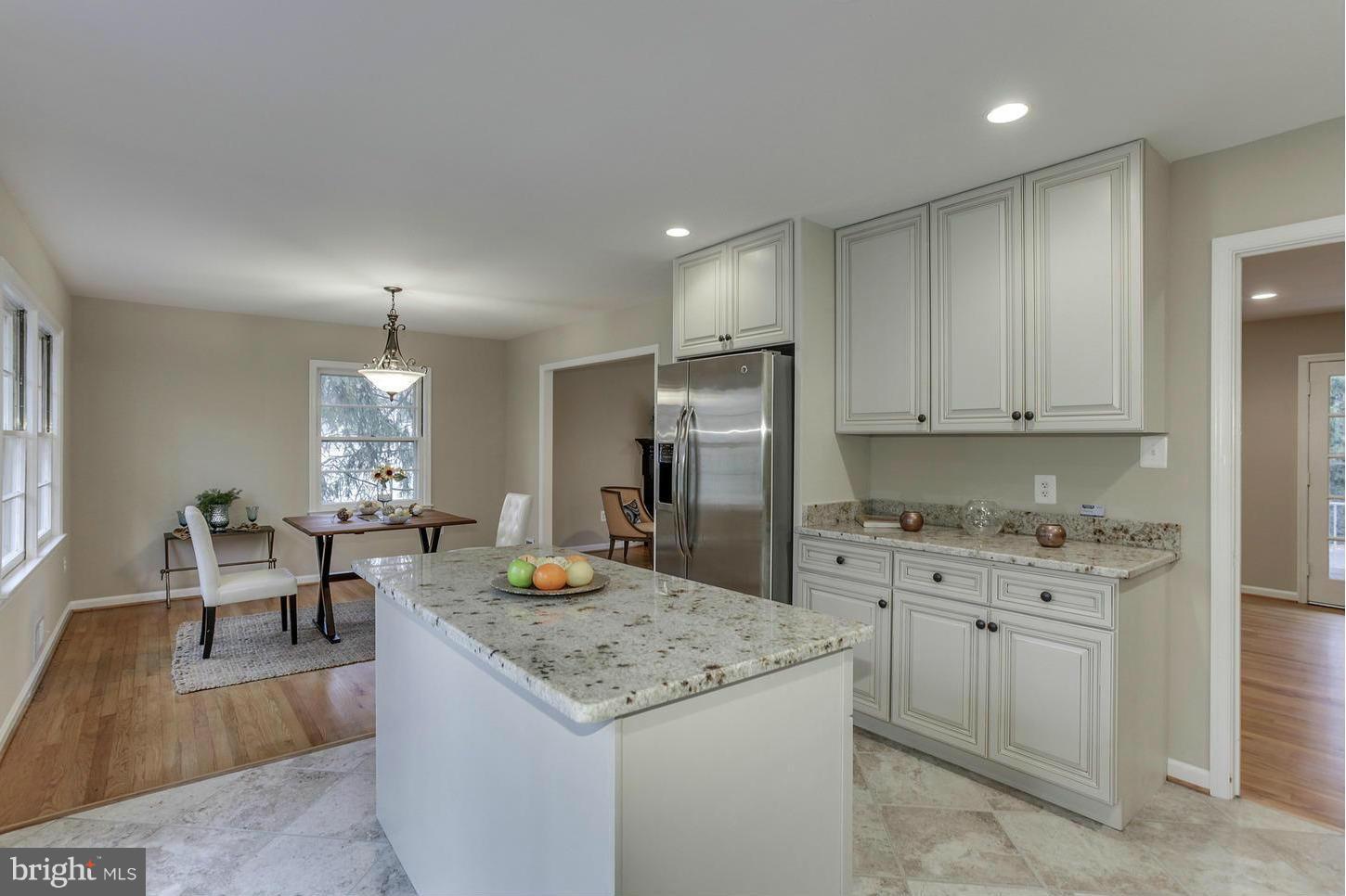 MANTUA - Residential