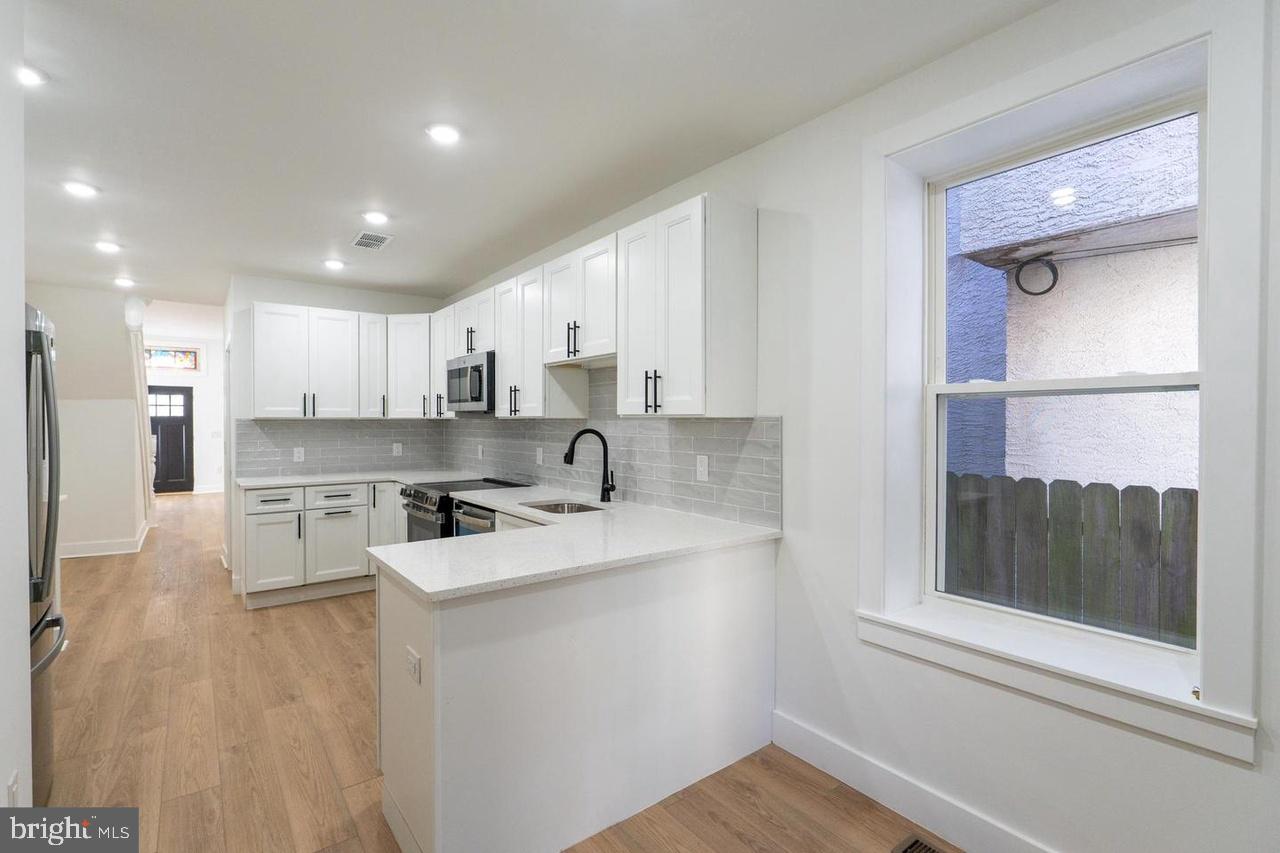 TEMPLE UNIVERSITY - Residential