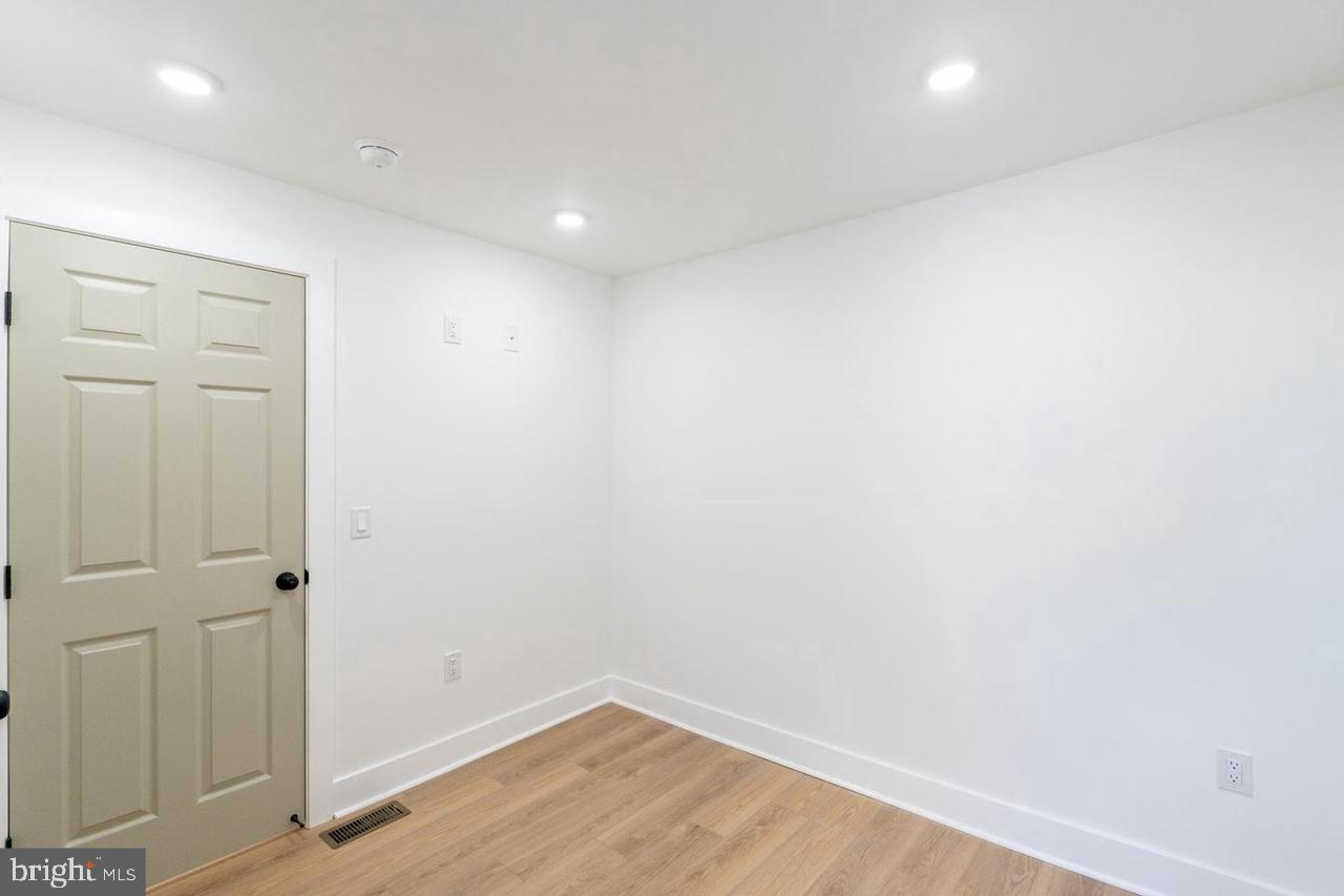 TEMPLE UNIVERSITY - Residential