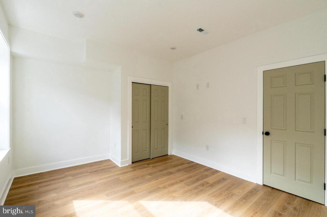 TEMPLE UNIVERSITY - Residential