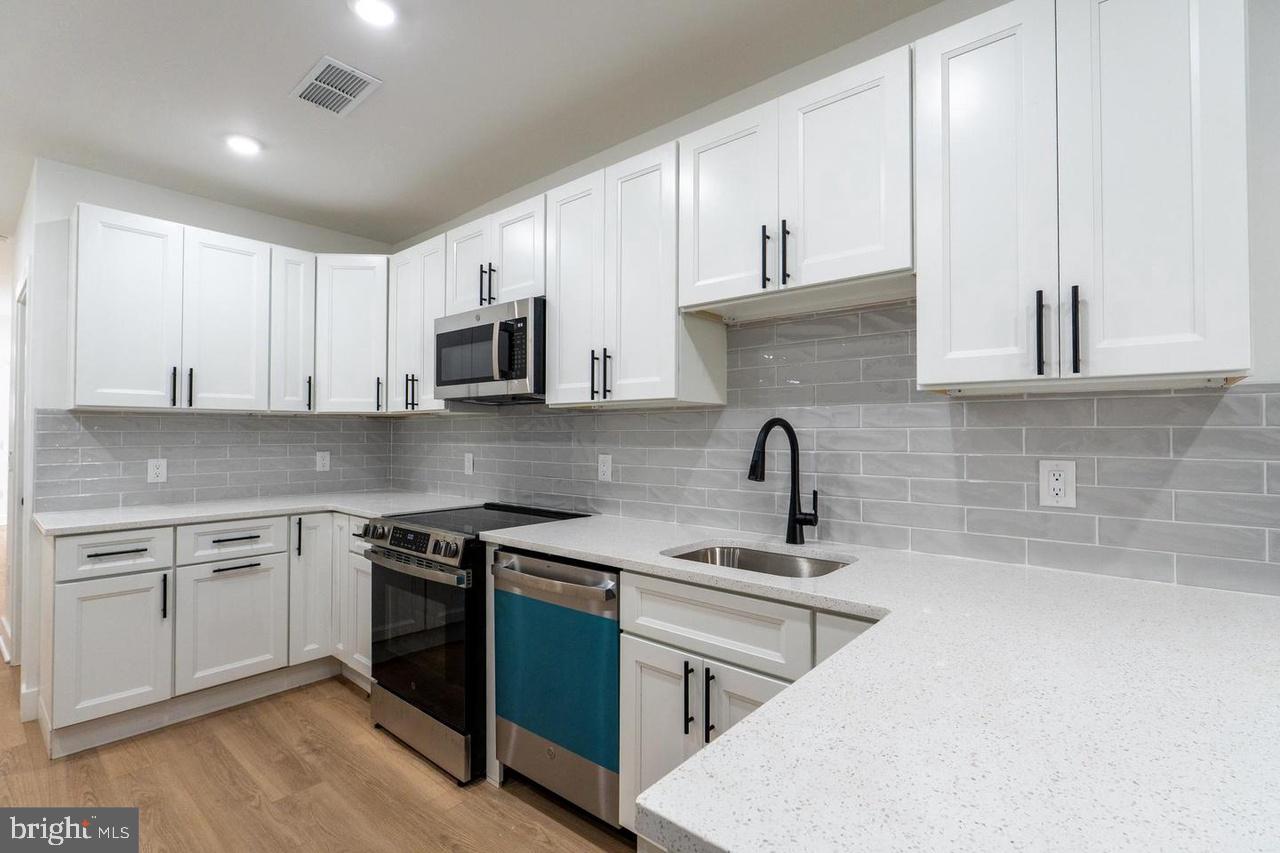 TEMPLE UNIVERSITY - Residential