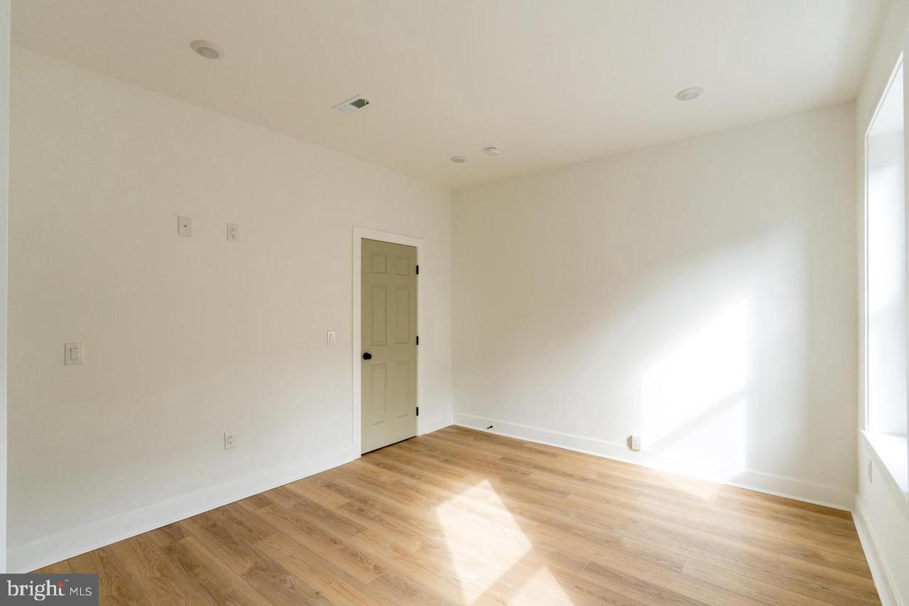 TEMPLE UNIVERSITY - Residential