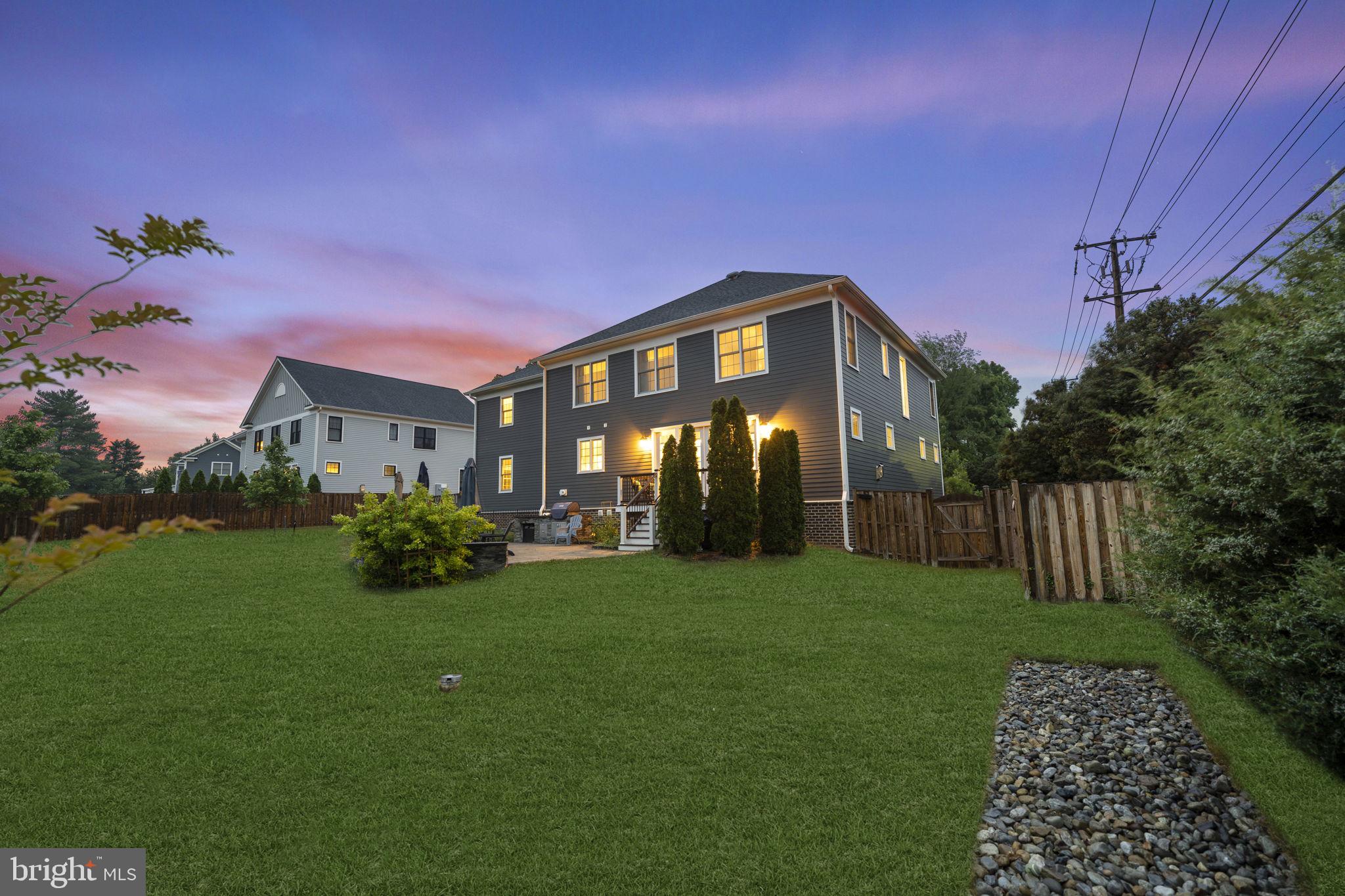 COBBS GROVE - Residential