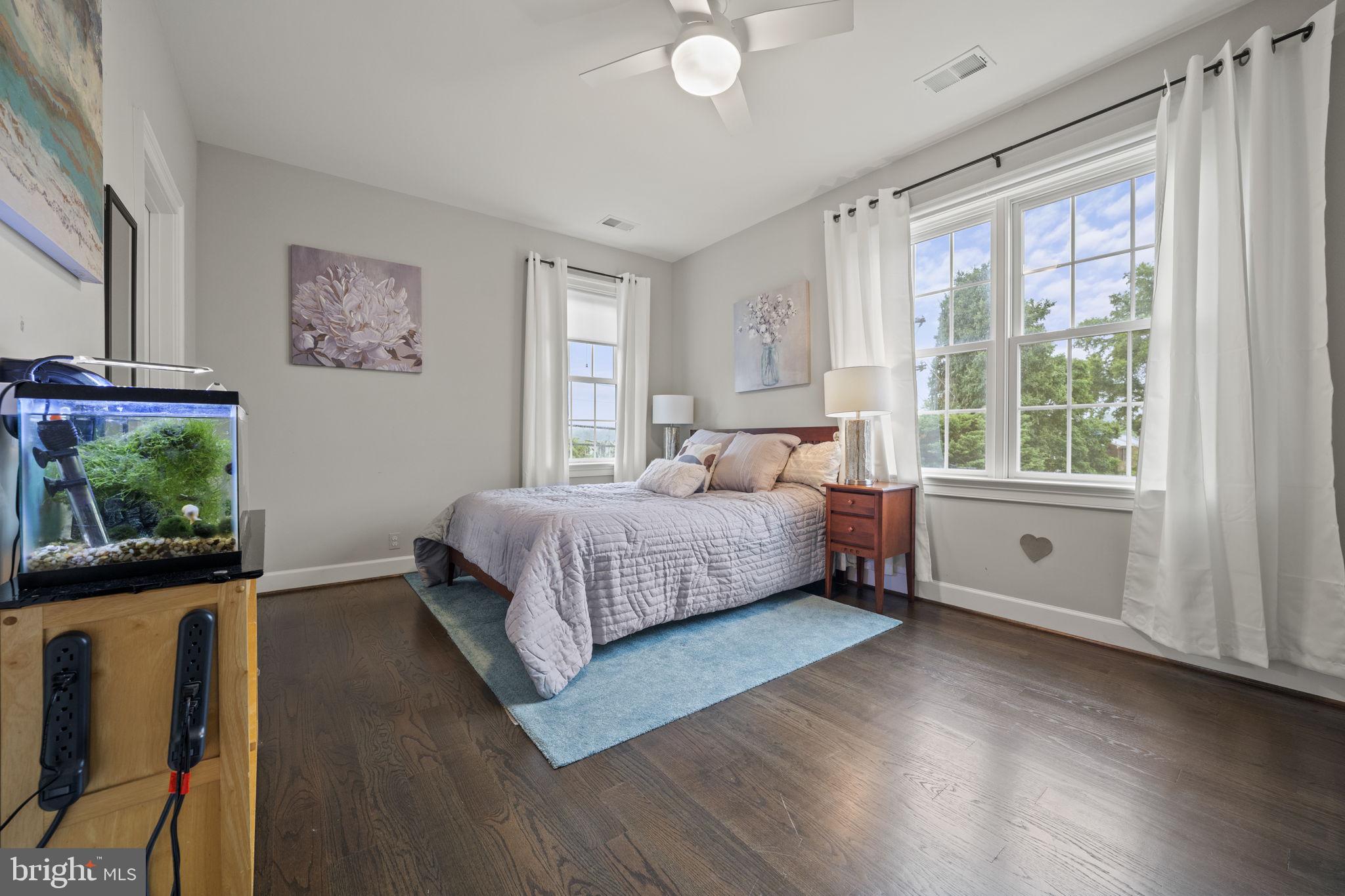 COBBS GROVE - Residential