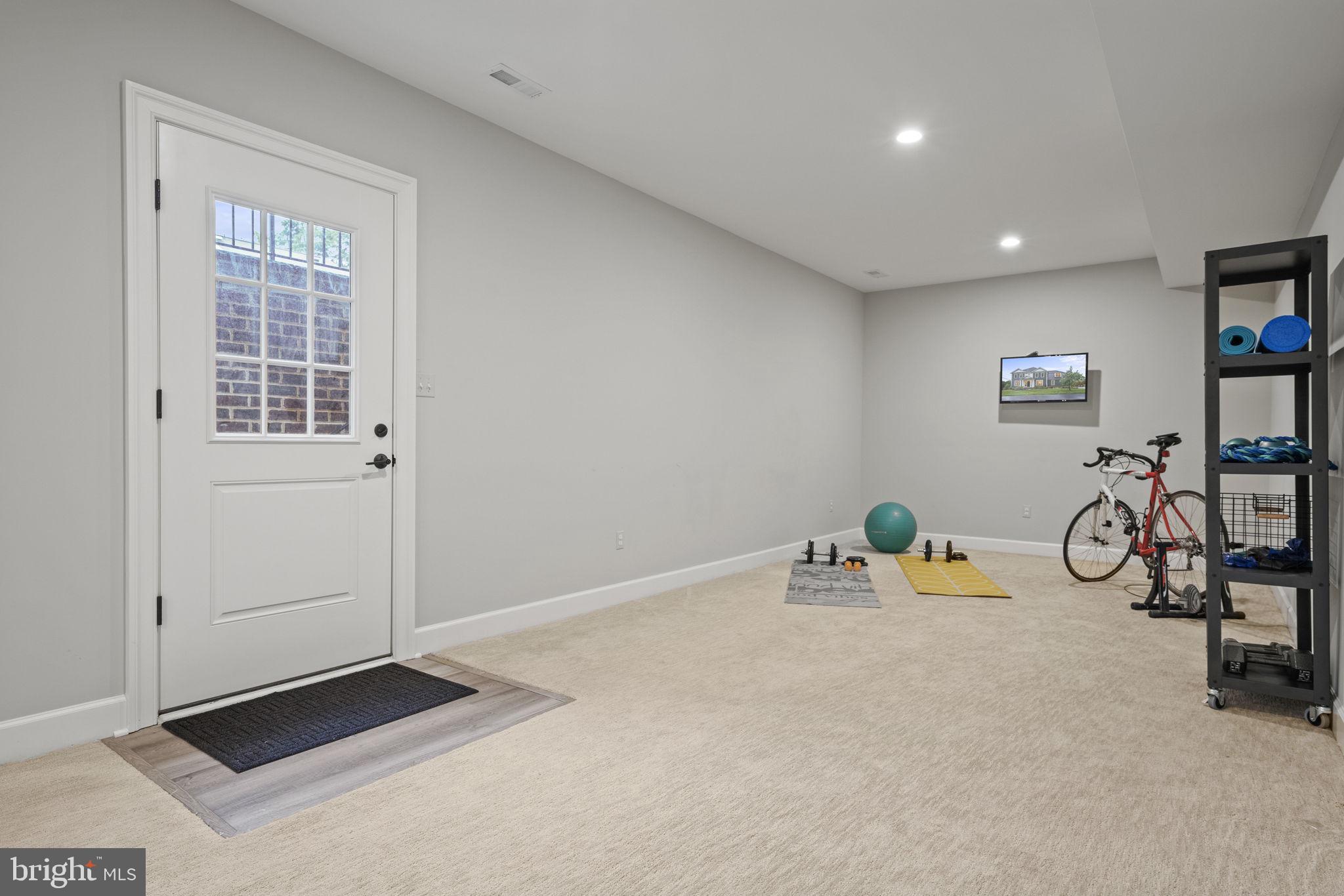 COBBS GROVE - Residential