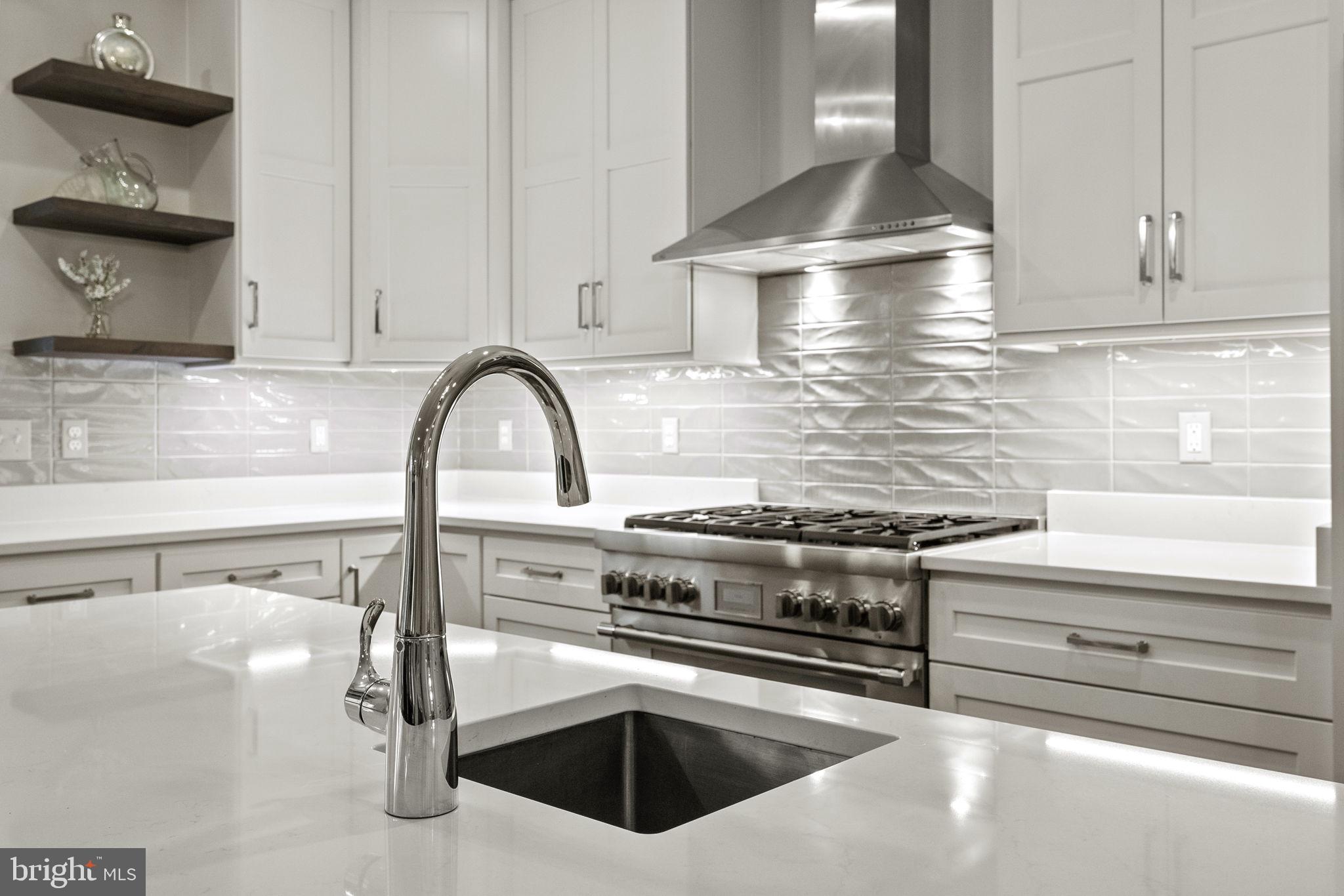 COBBS GROVE - Residential