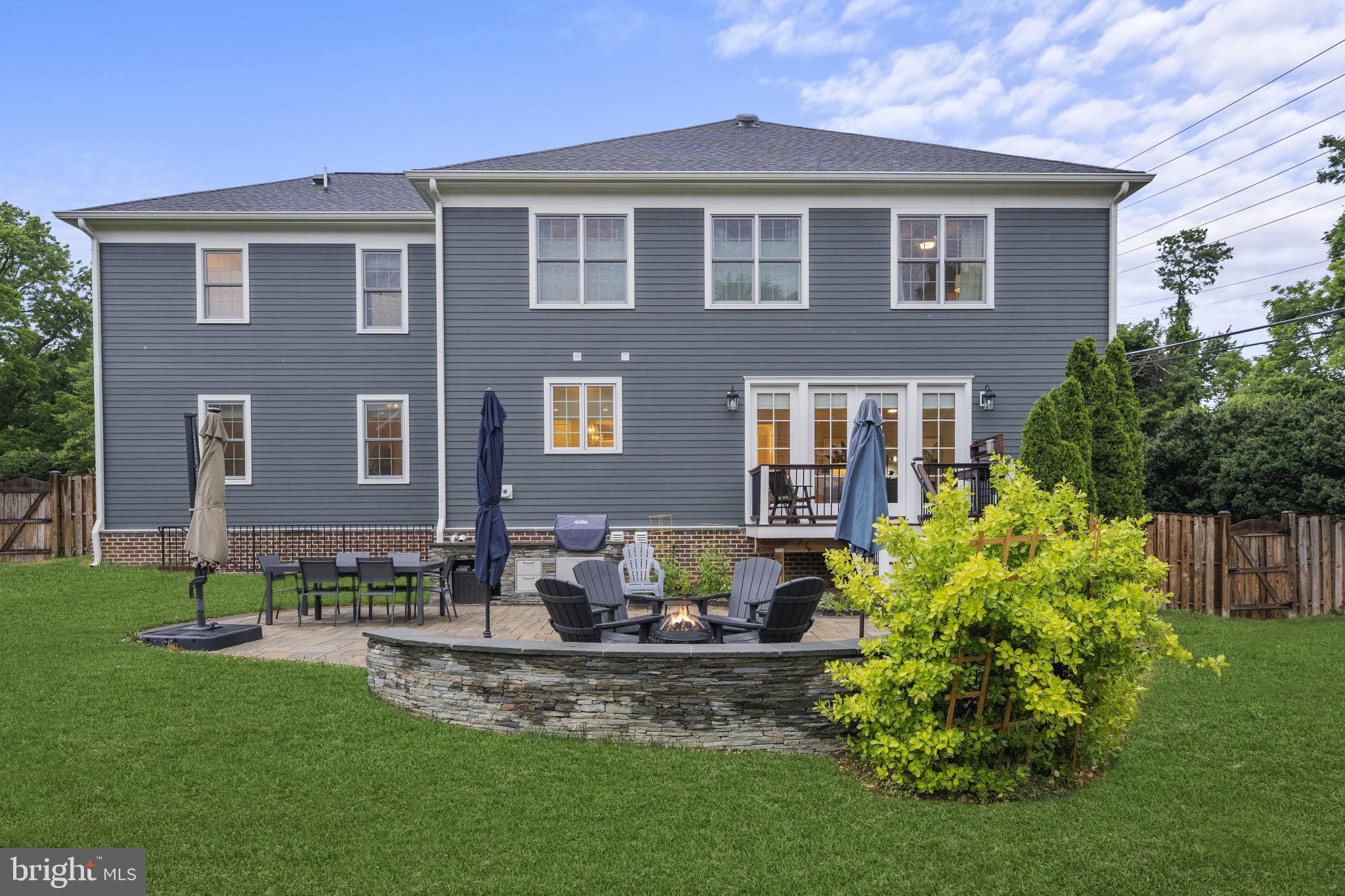 COBBS GROVE - Residential