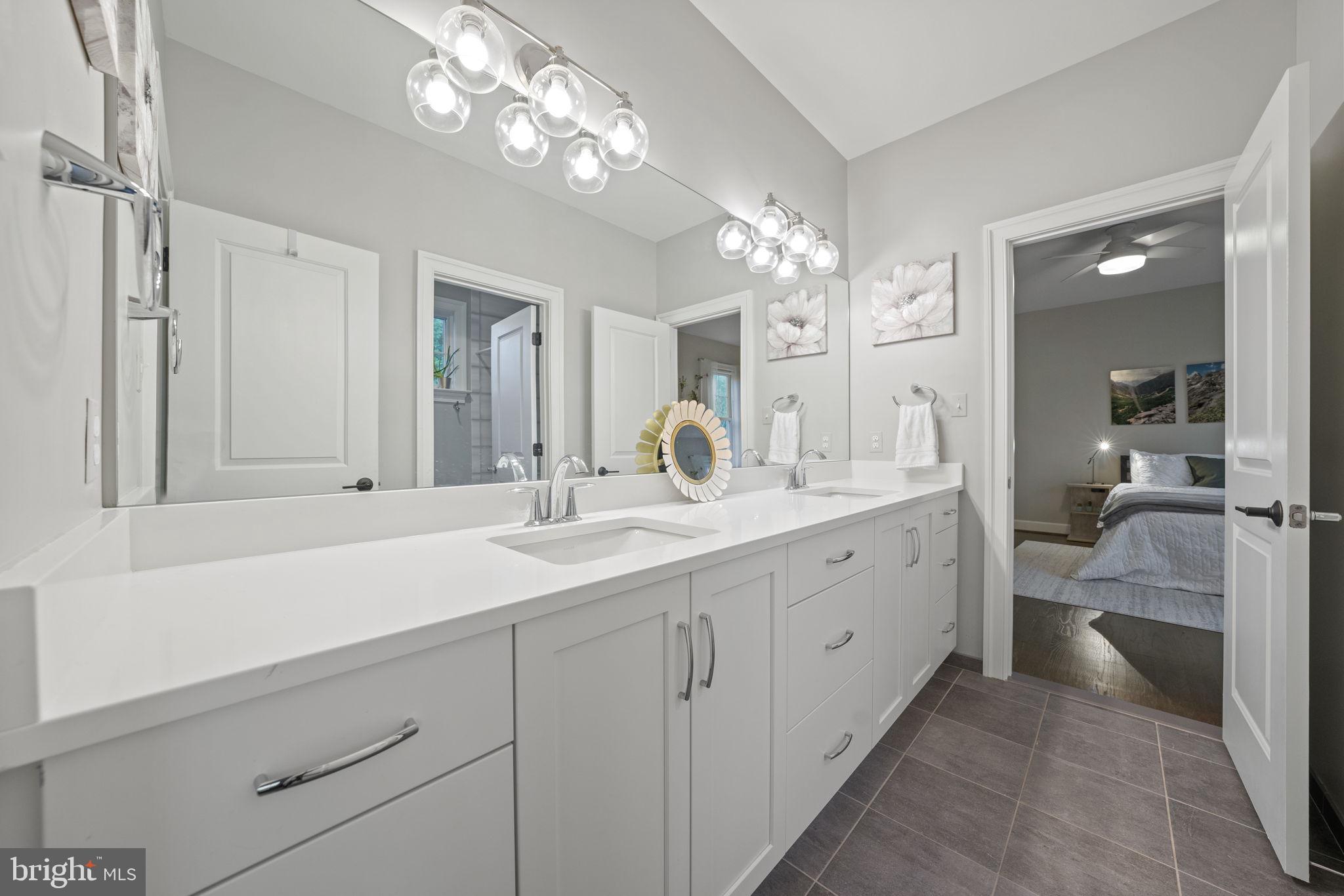 COBBS GROVE - Residential