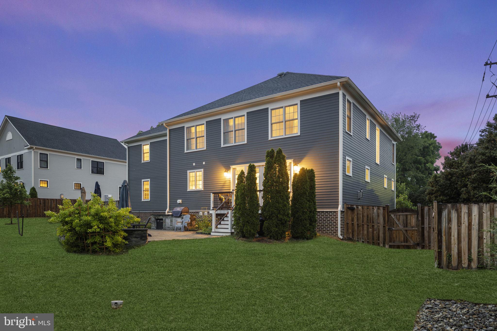 COBBS GROVE - Residential