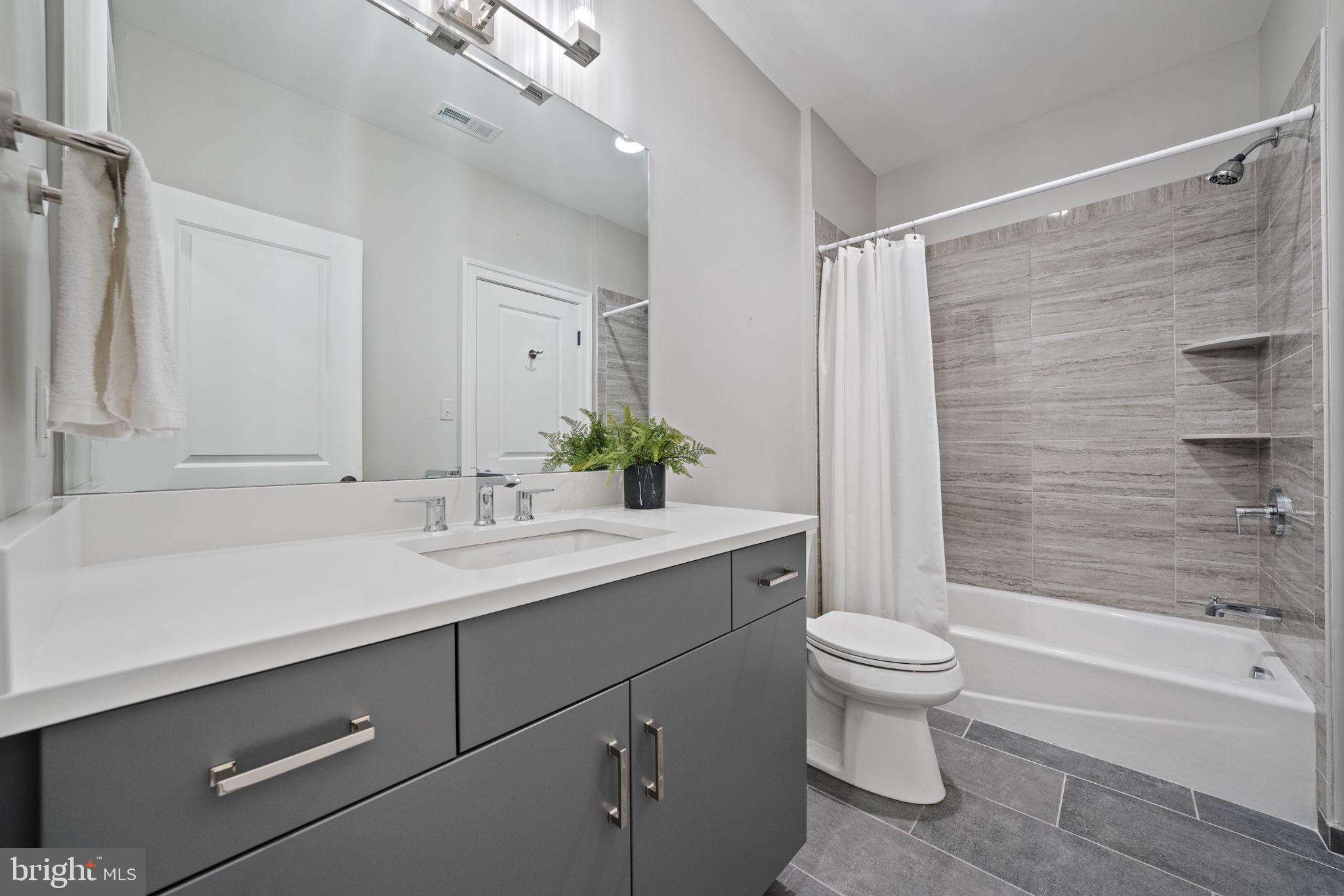 COBBS GROVE - Residential