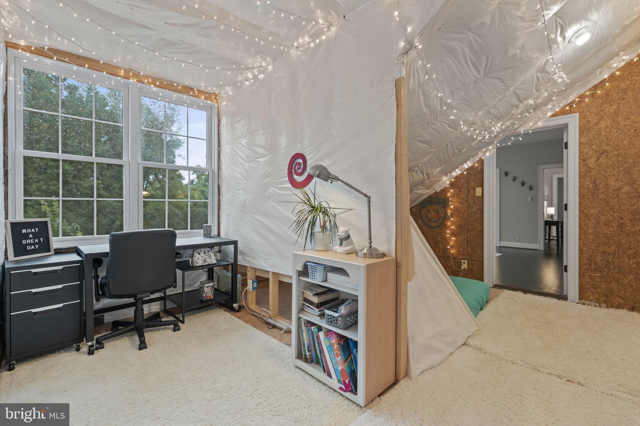 COBBS GROVE - Residential