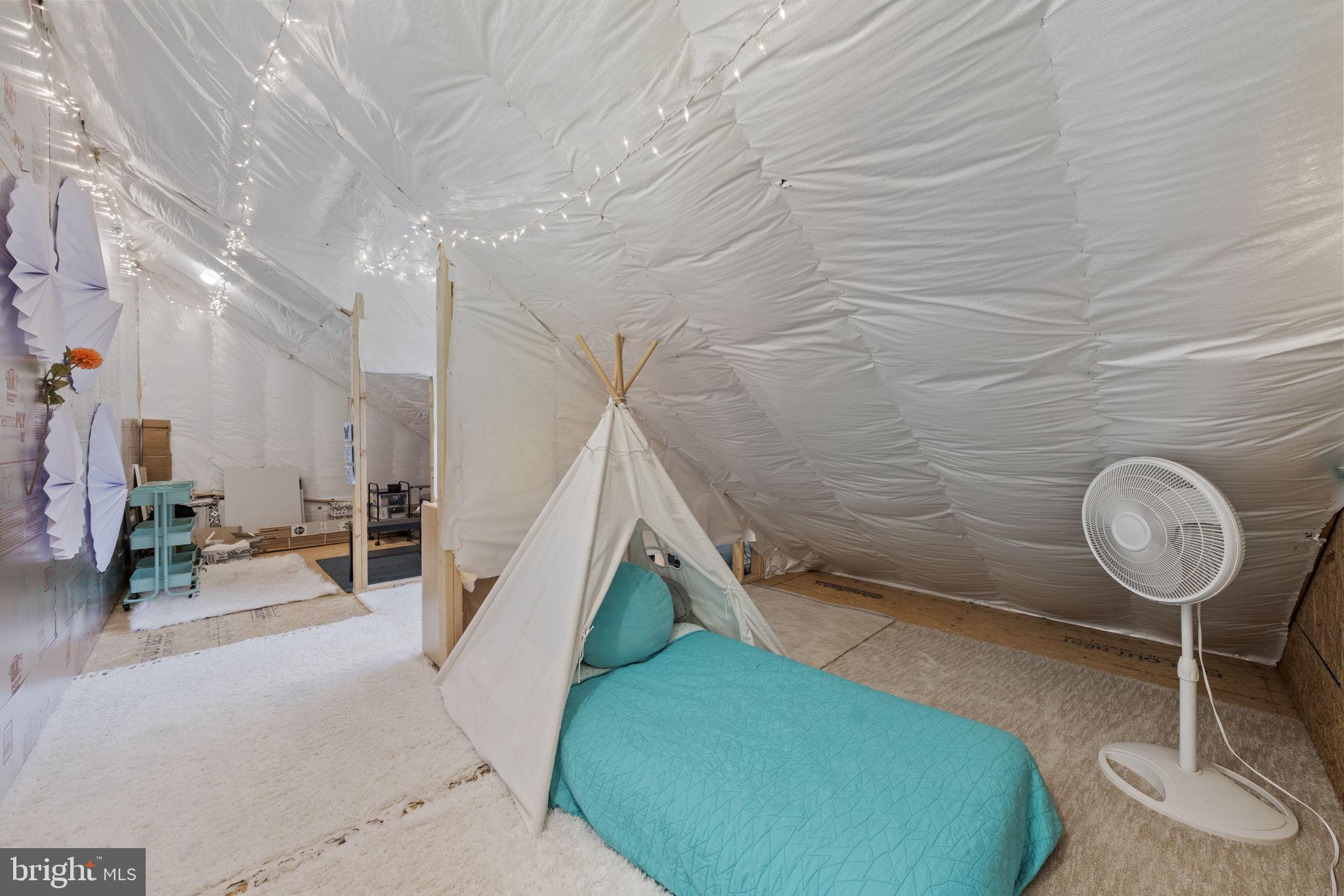 COBBS GROVE - Residential