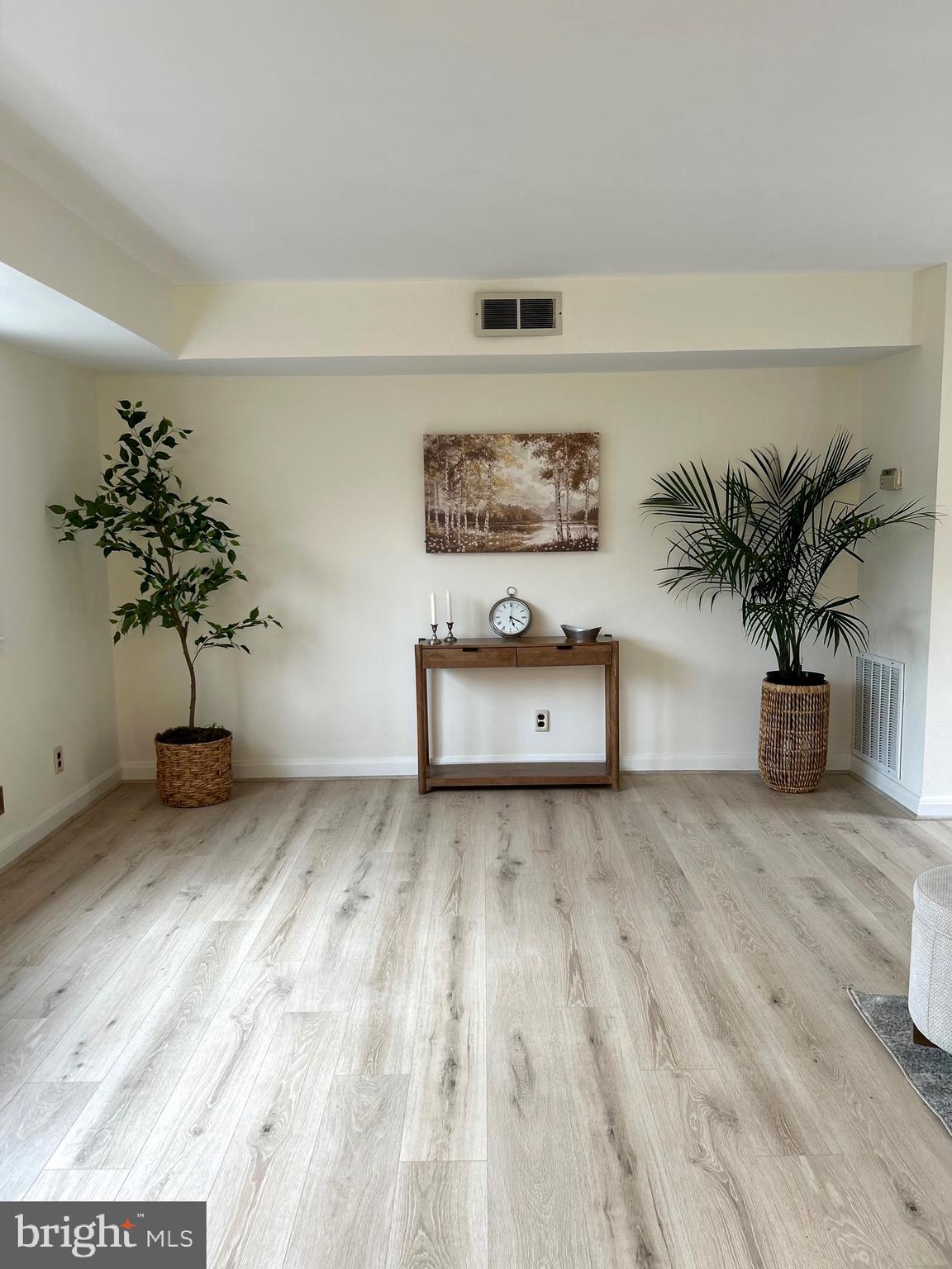 TOP OF THE PARK - Residential