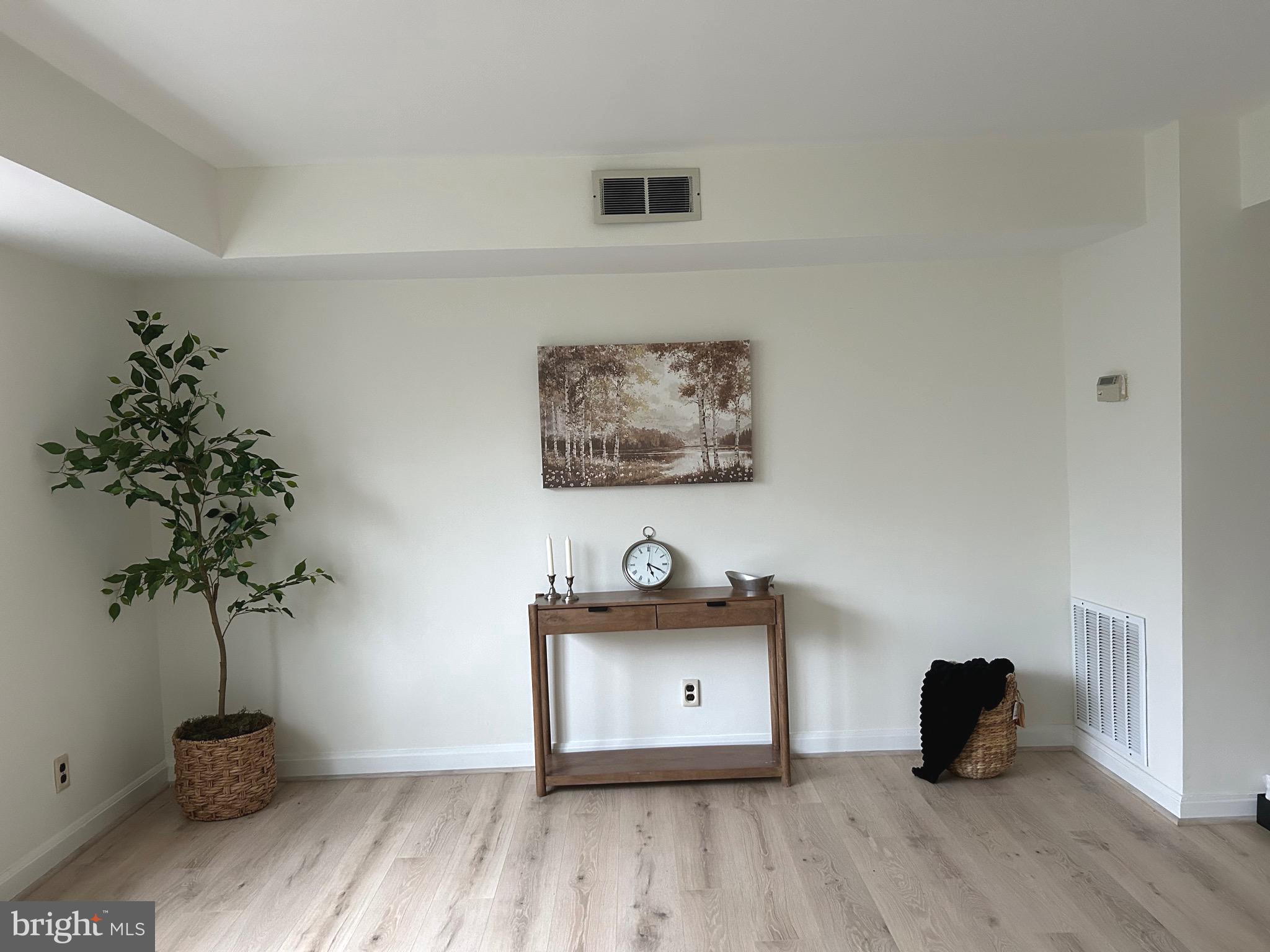 TOP OF THE PARK - Residential