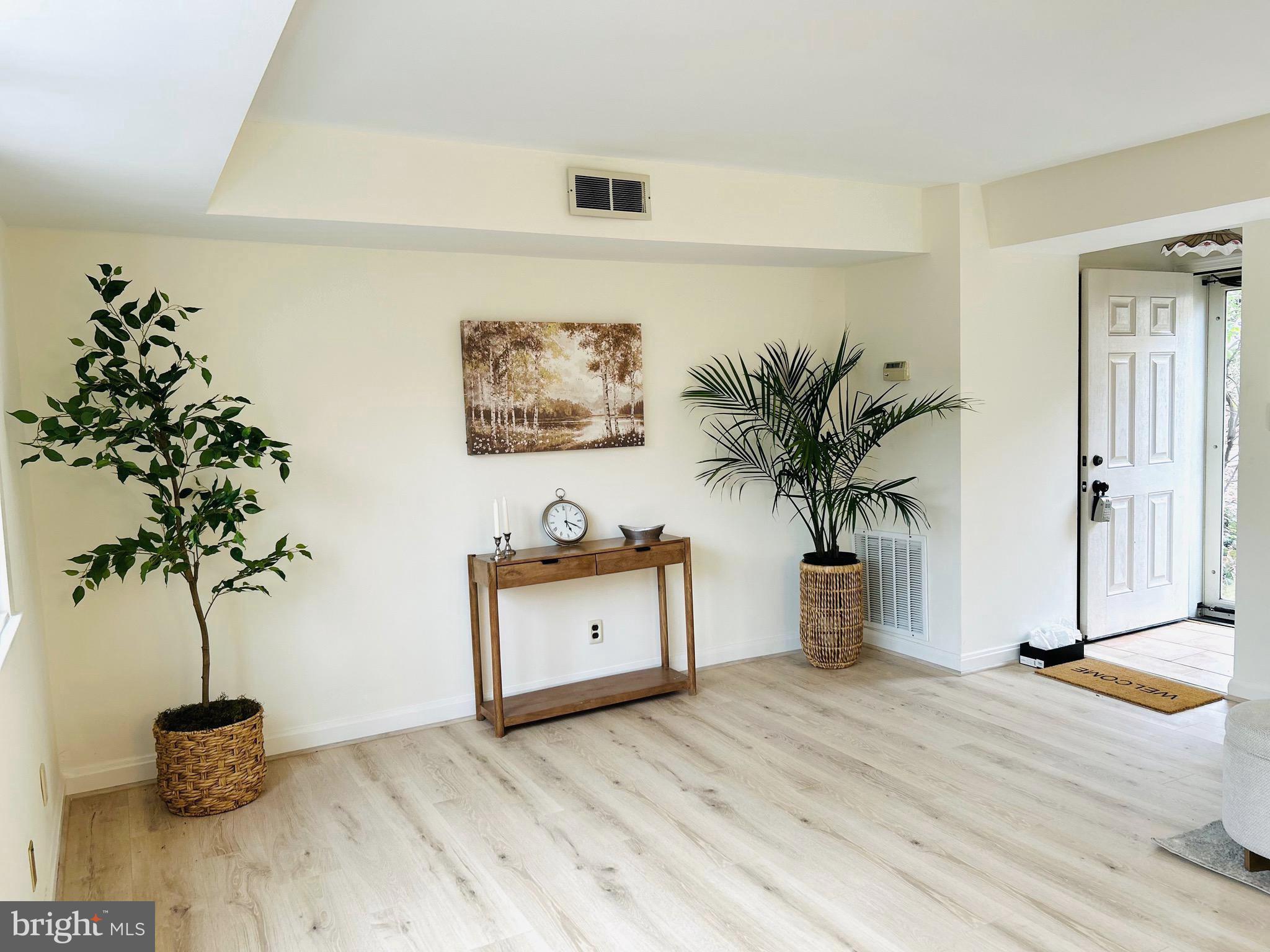 TOP OF THE PARK - Residential