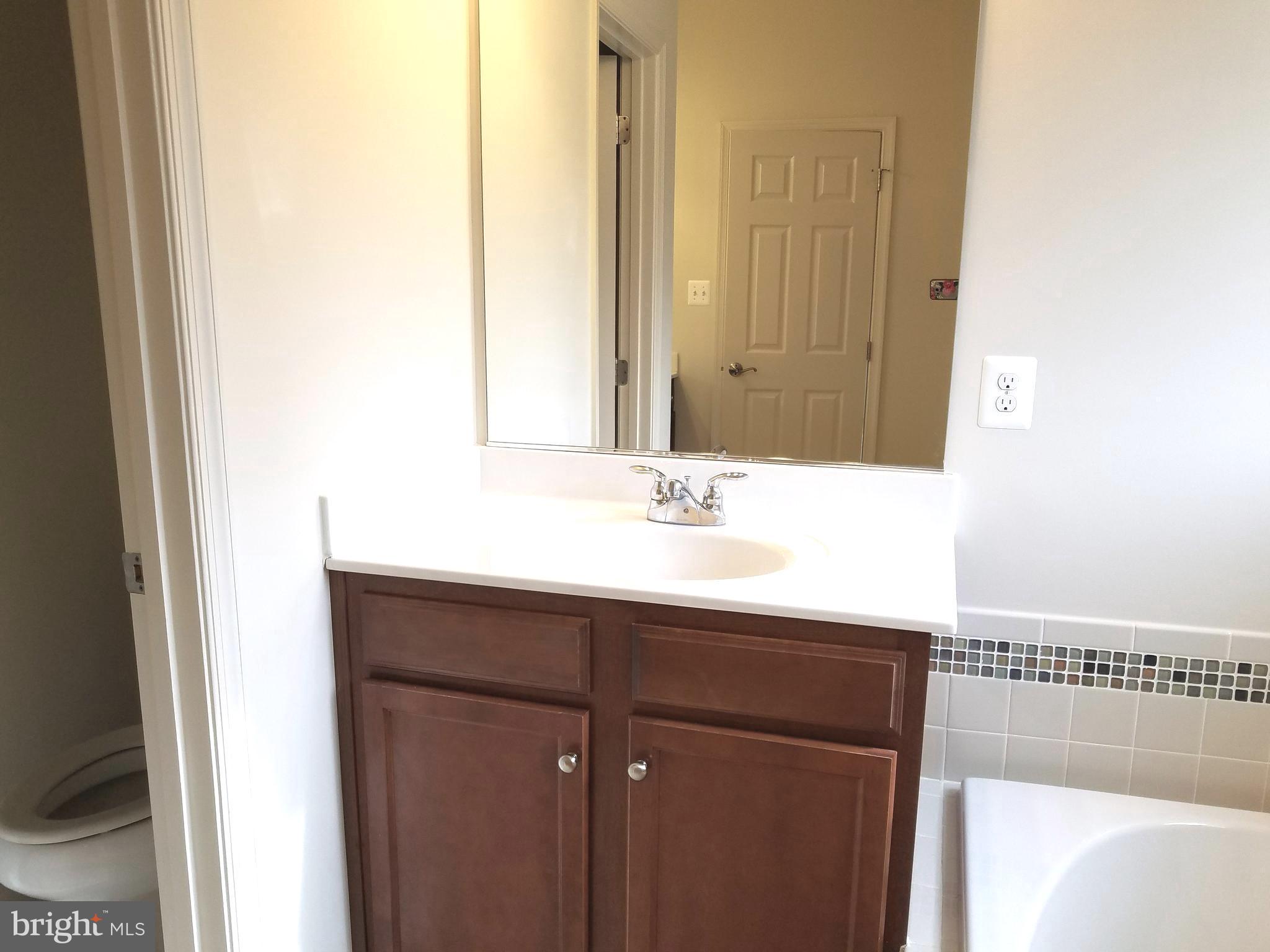 WOODLAND PK AT WILDEWOOD - Residential Lease