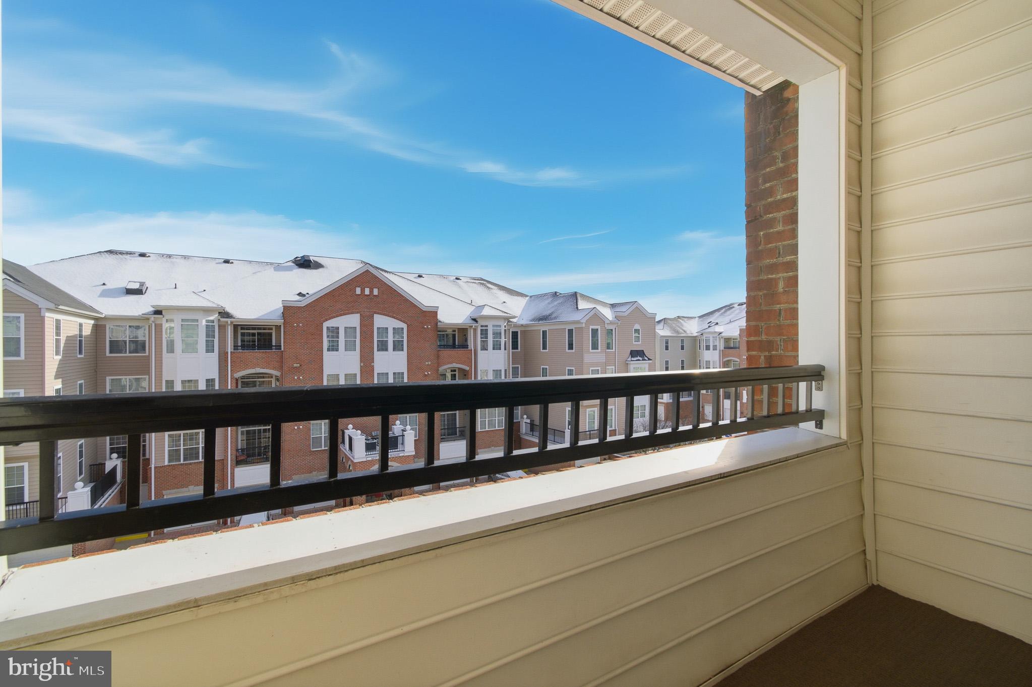 MAPLECREST - Residential