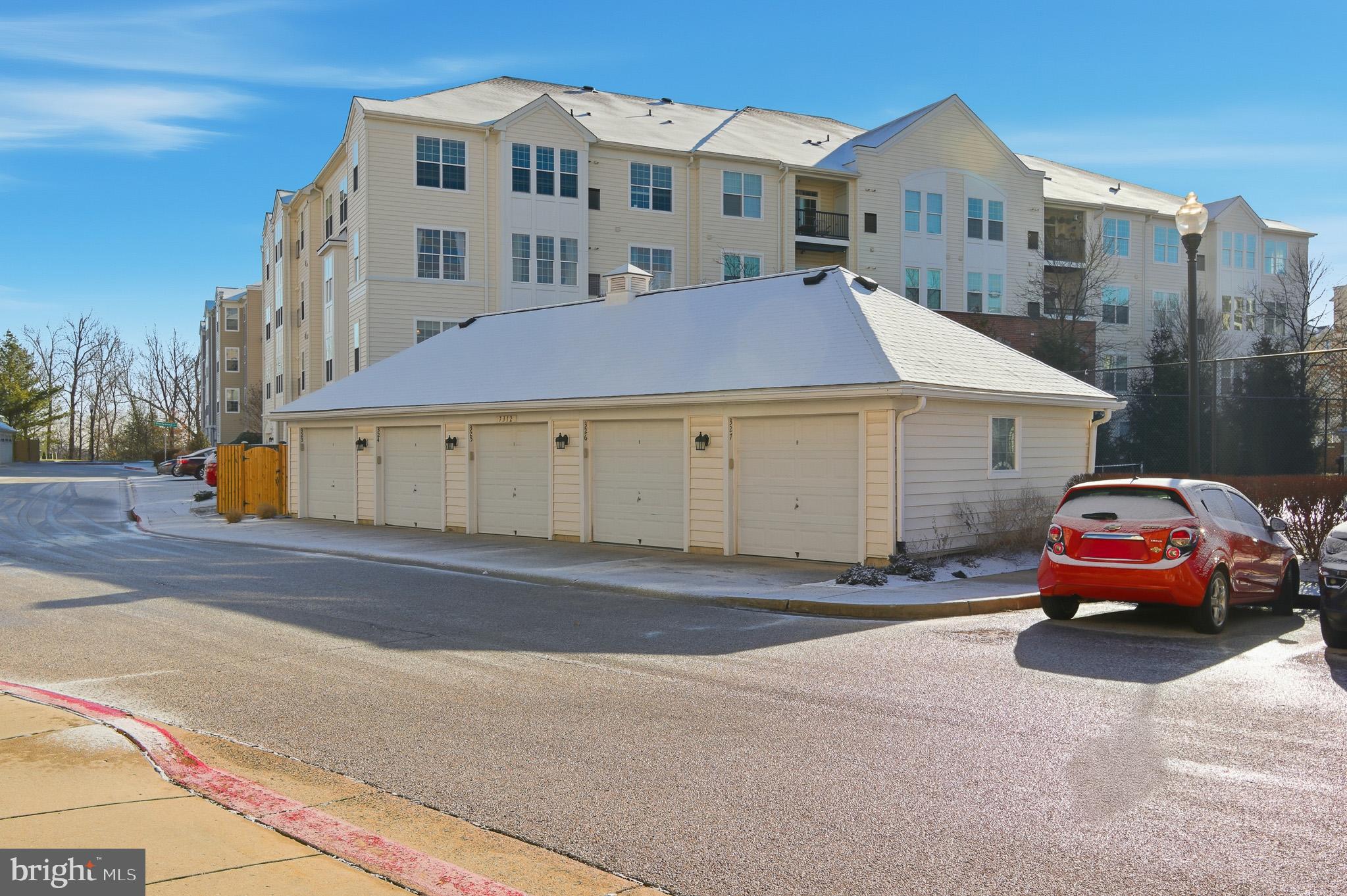 MAPLECREST - Residential