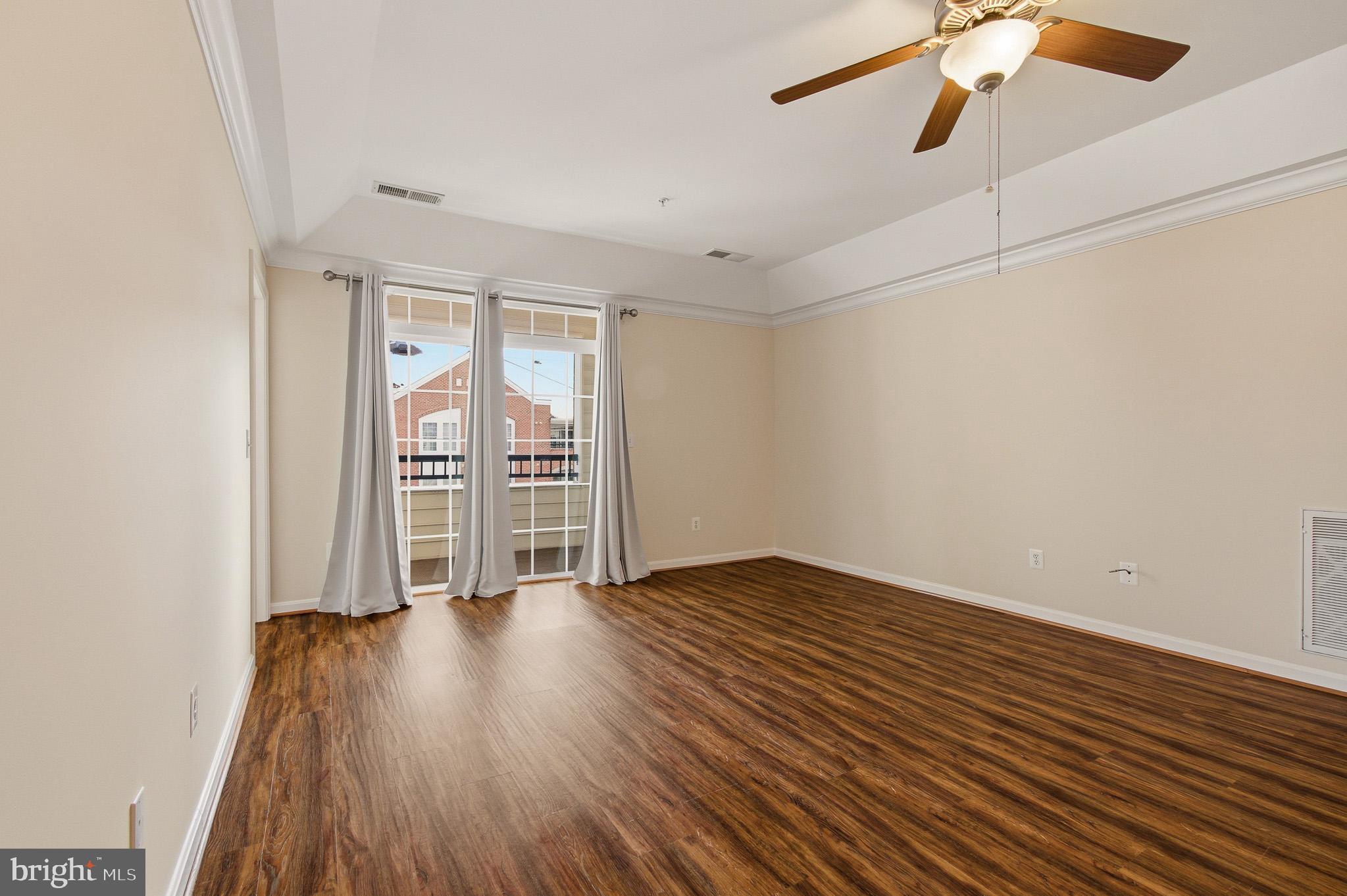 MAPLECREST - Residential