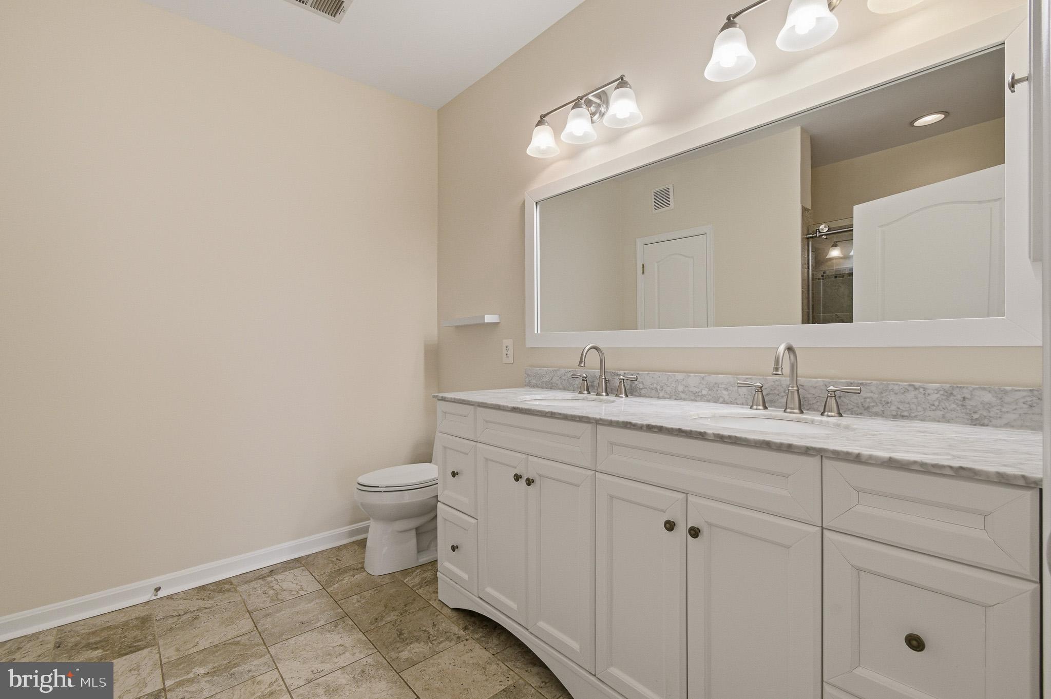 MAPLECREST - Residential