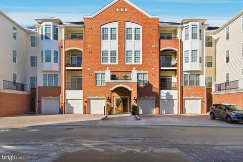 Condo For Sale - 6150 Shadywood Road #401<br/> Howard County, ELKRIDGE, MD 21075