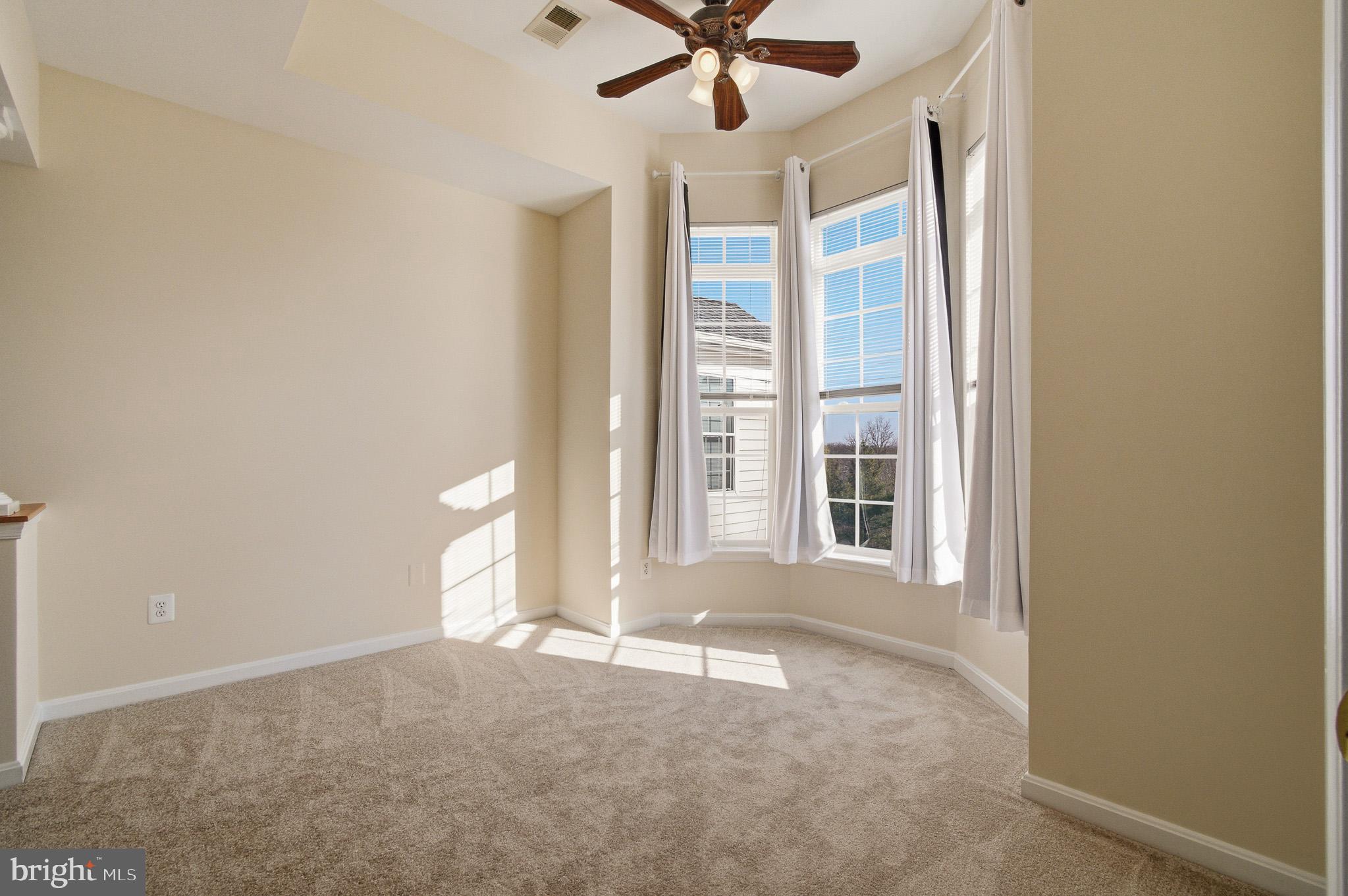 MAPLECREST - Residential