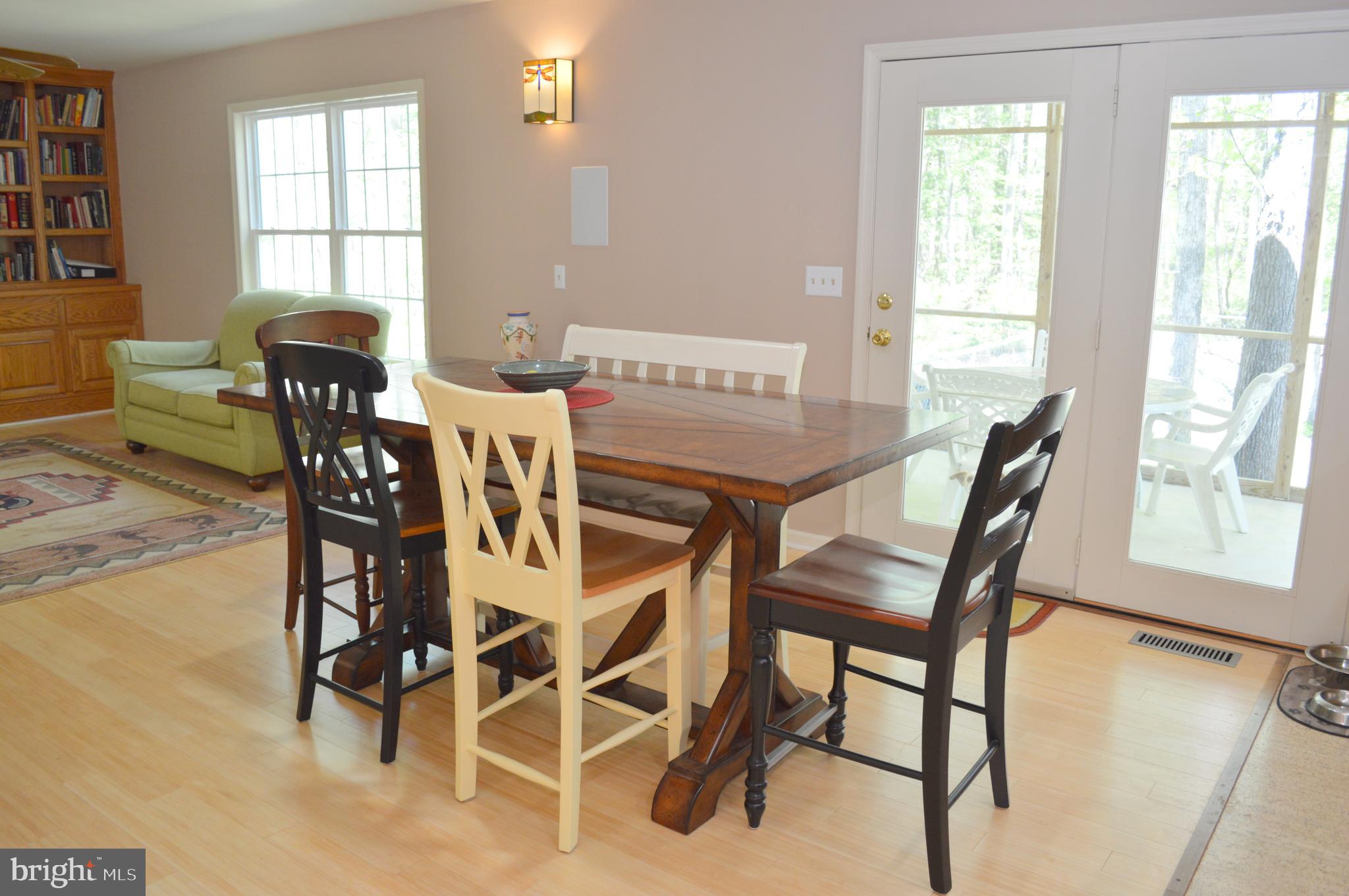 MISTY CREEK - Residential