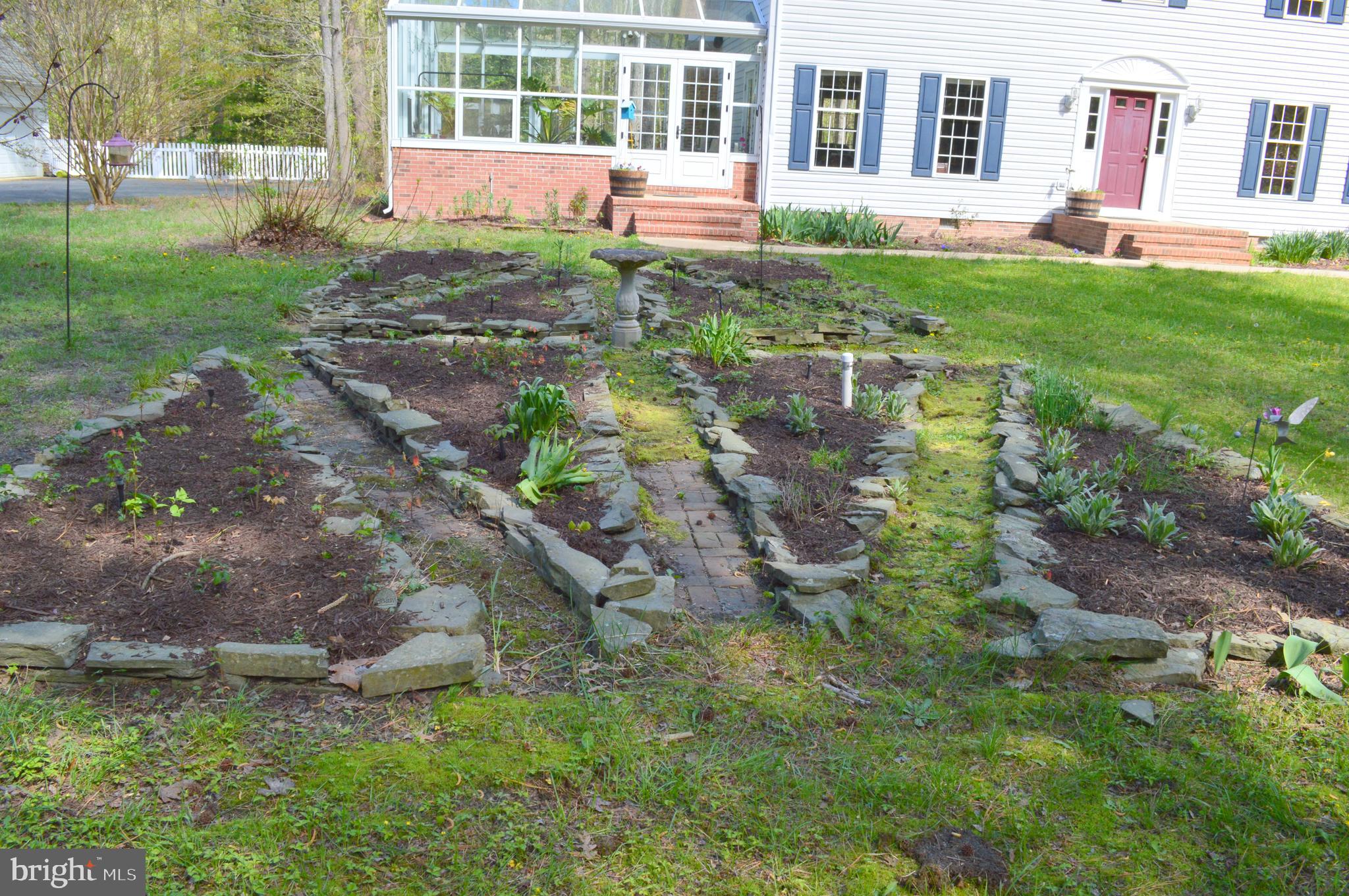 MISTY CREEK - Residential